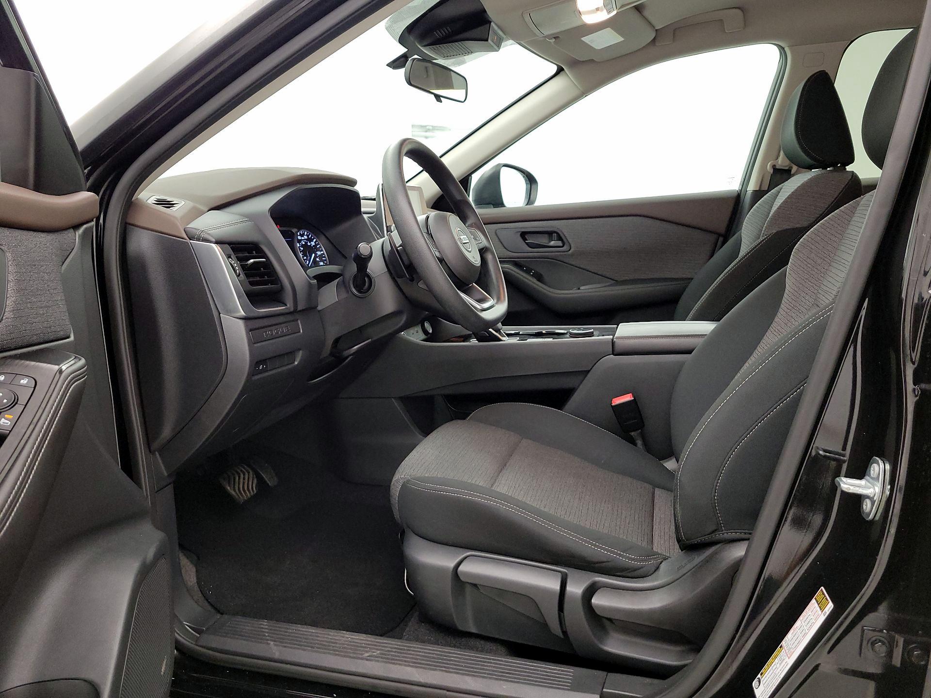 Thumbnail: 2021 Nissan Rogue - 11