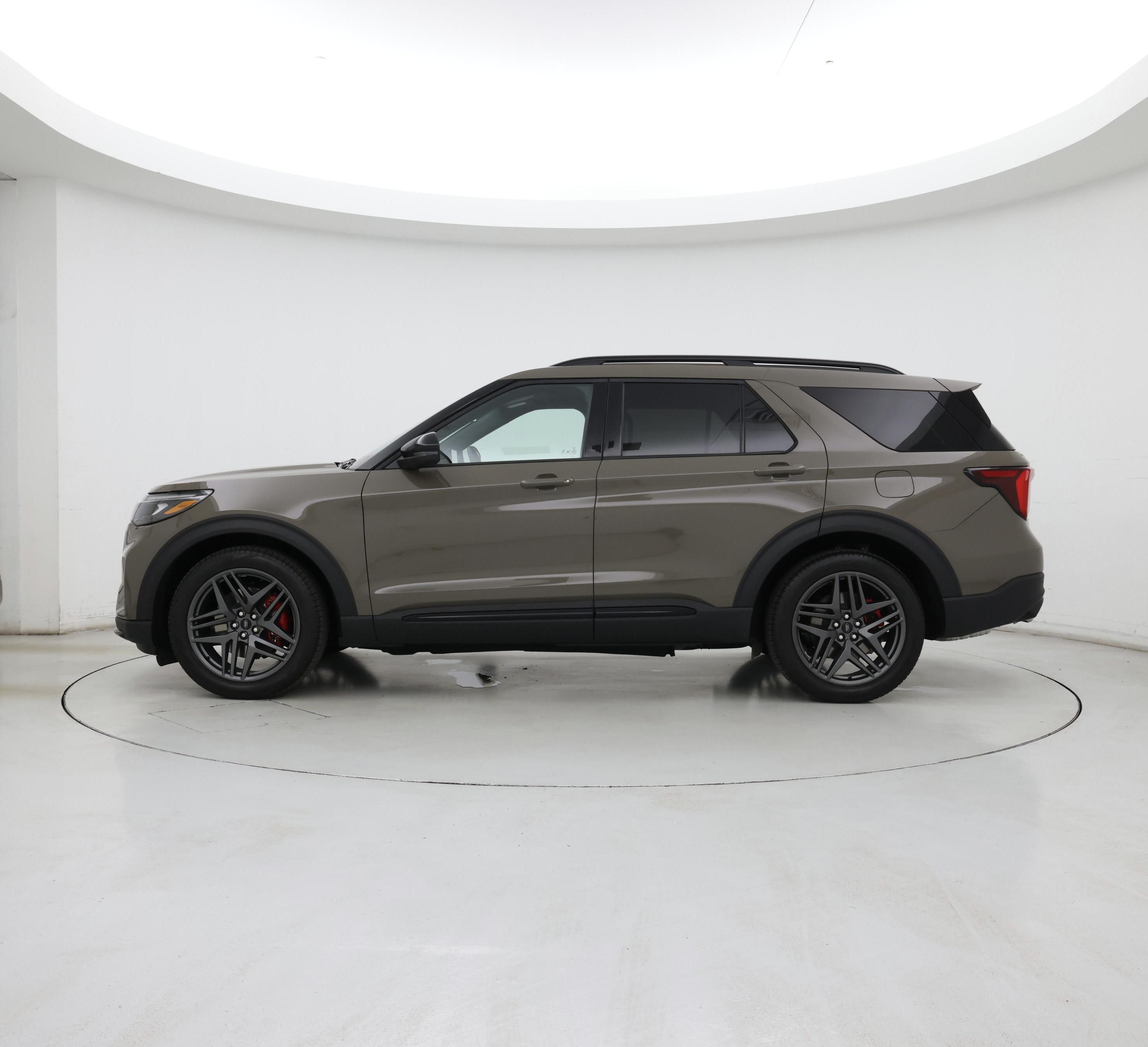 Thumbnail: 2026 Ford Explorer - 3