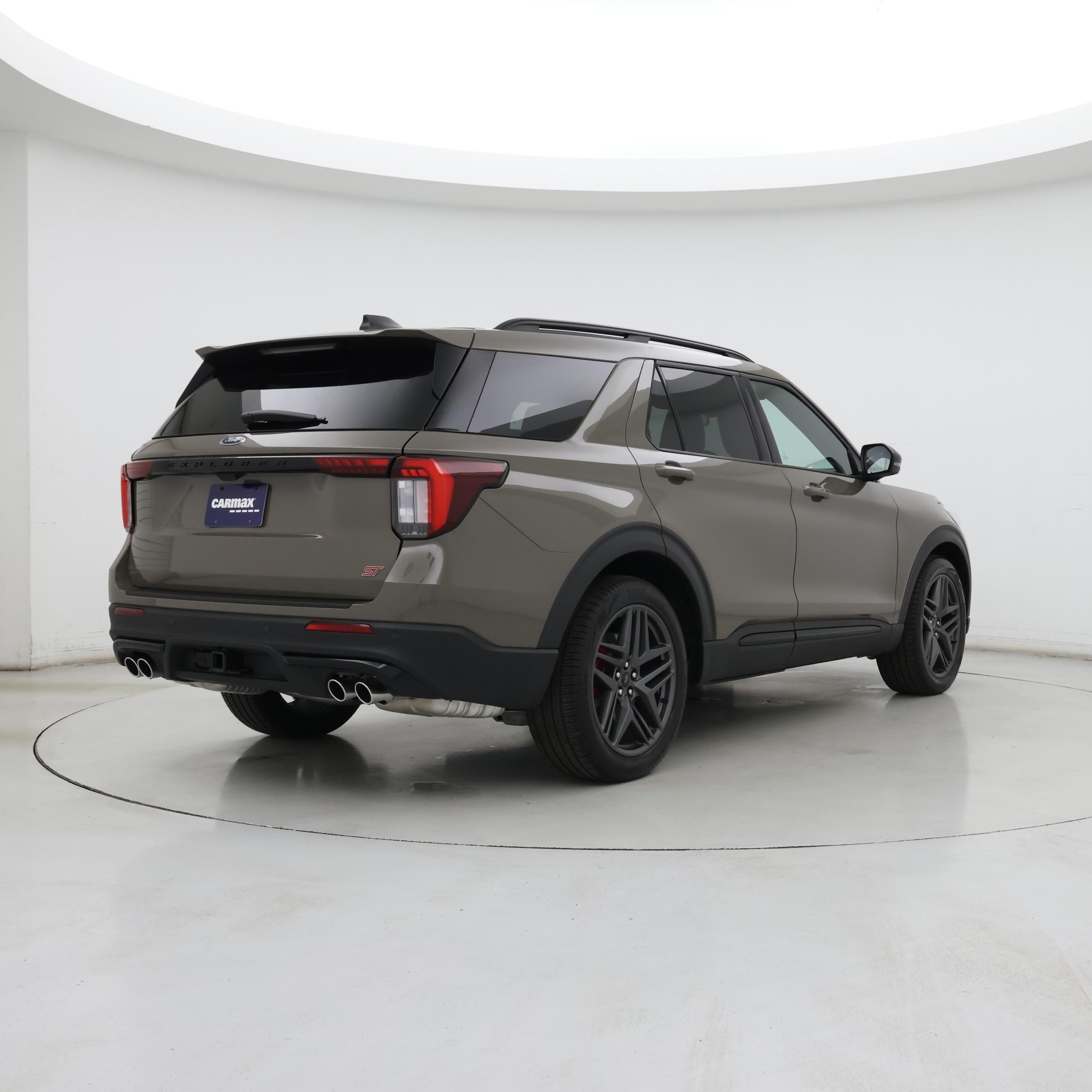 Thumbnail: 2026 Ford Explorer - 8