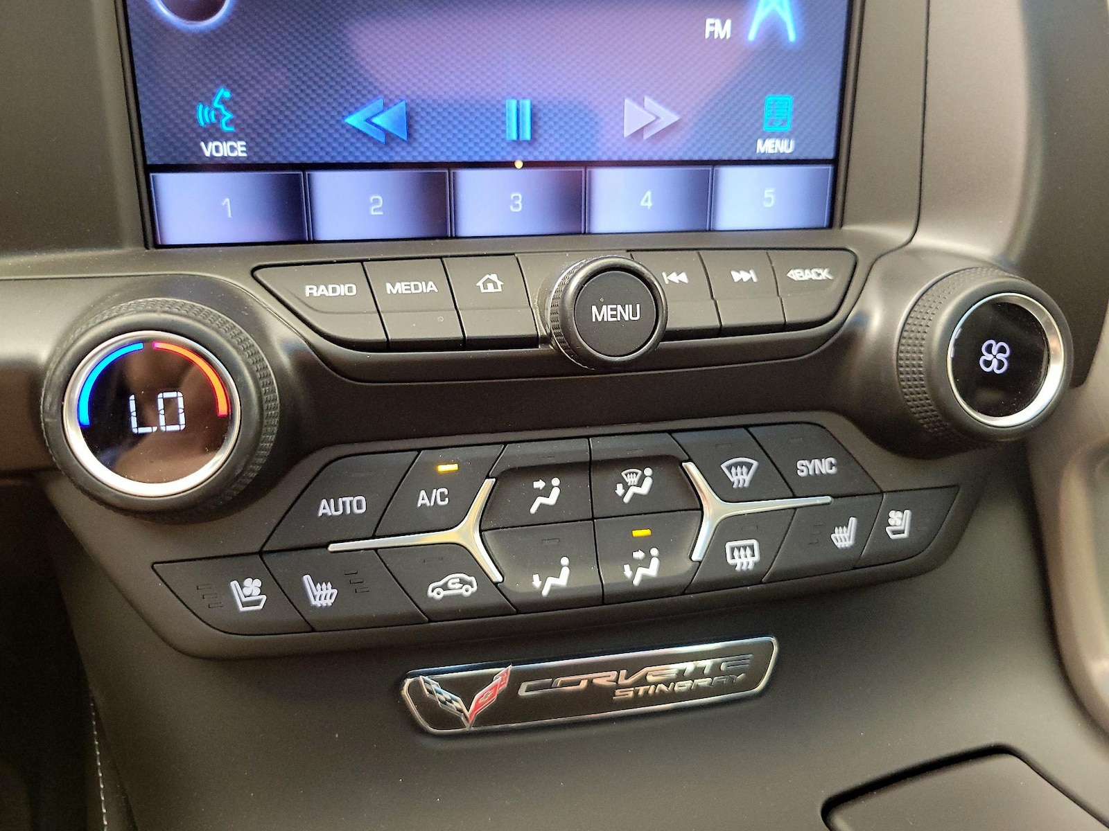 2015 Chevrolet Corvette Base - Photo 18