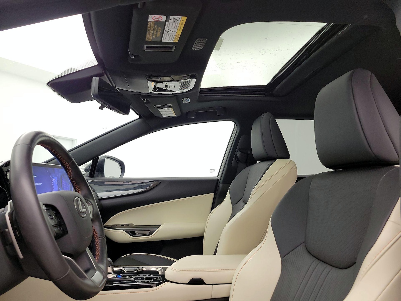 2024 Lexus NX 350 - Photo 21