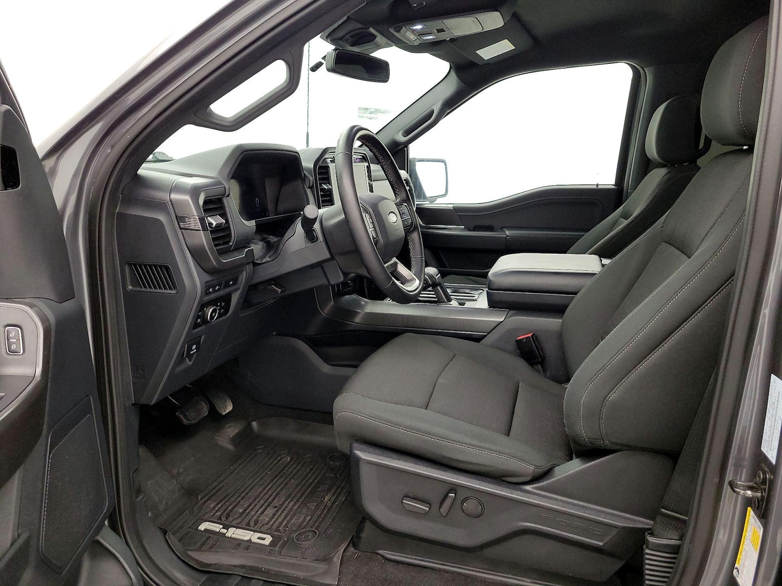2024 Ford F-150 XLT - Photo 12