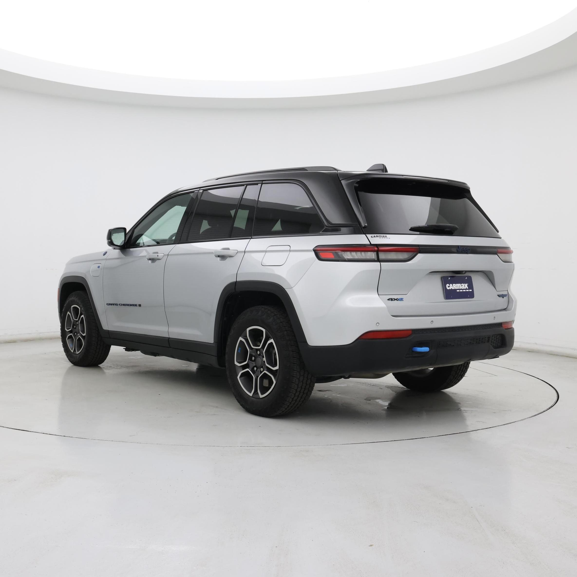 Thumbnail: 2023 Jeep Grand Cherokee - 2