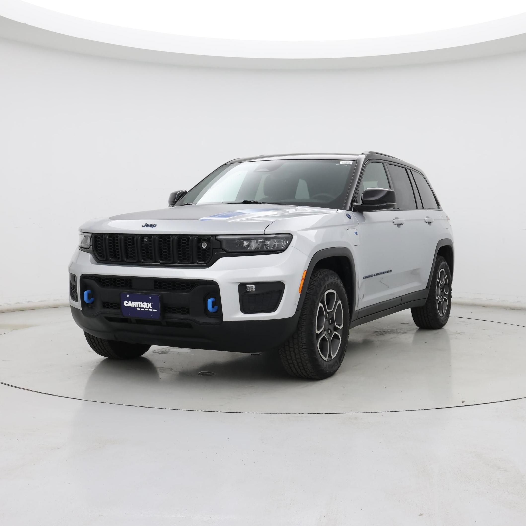 Thumbnail: 2023 Jeep Grand Cherokee - 4