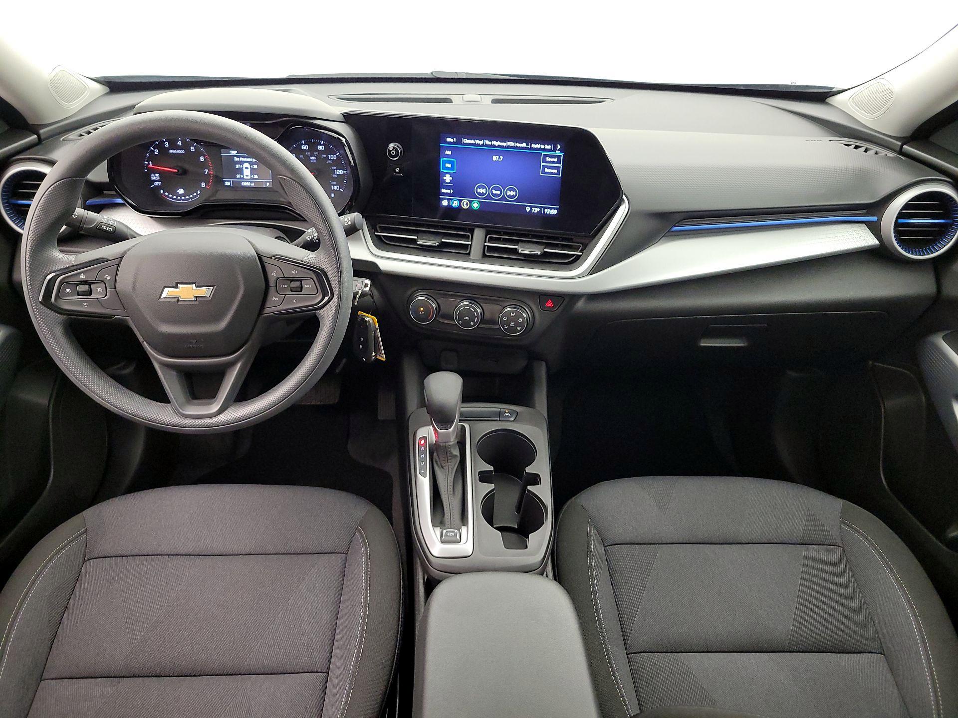Thumbnail: 2024 Chevrolet Trax - 9