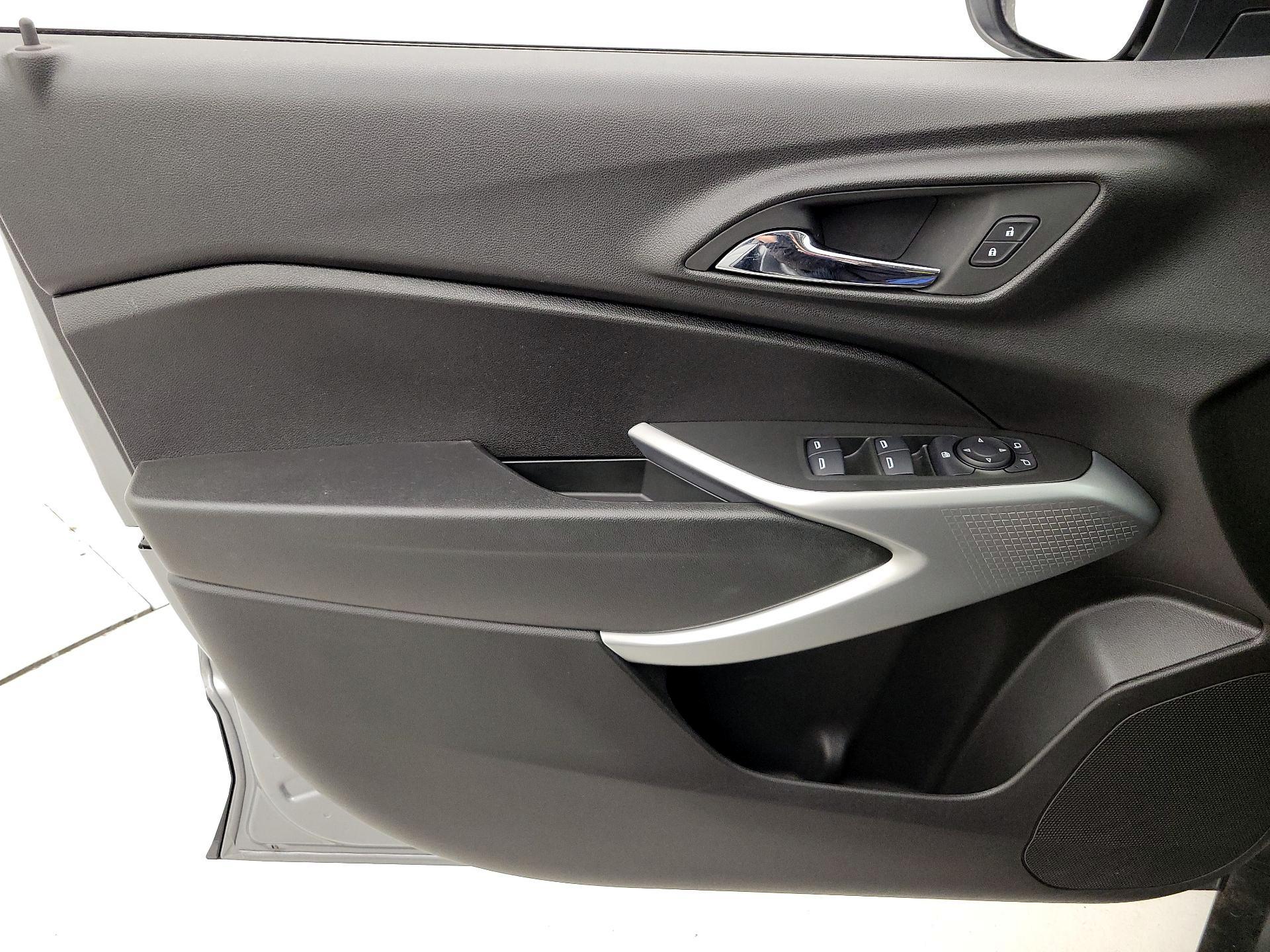 Thumbnail: 2024 Chevrolet Trax - 12