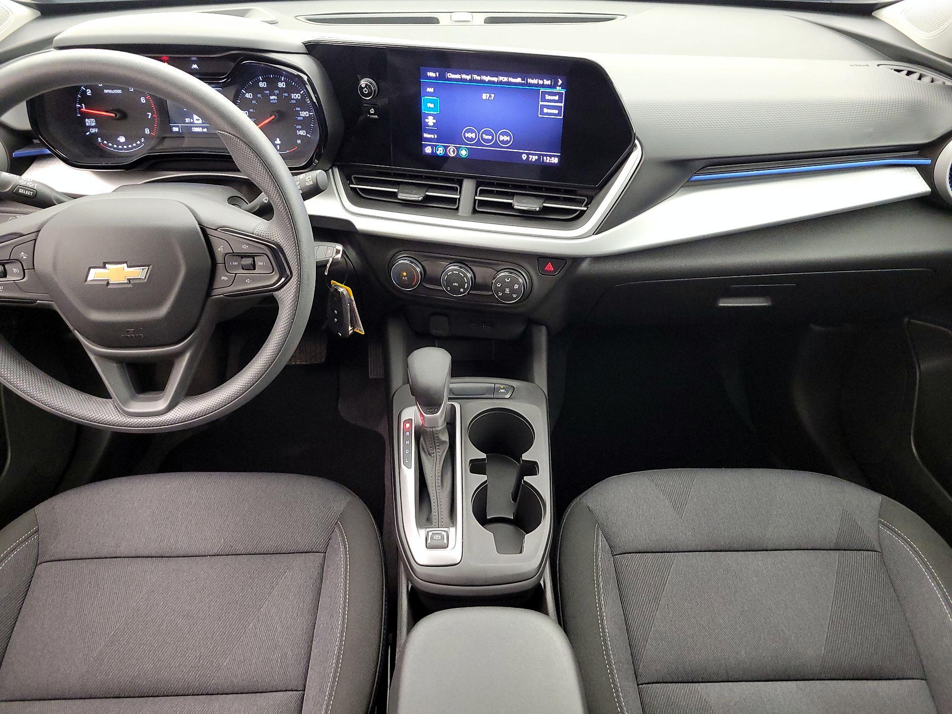Thumbnail: 2024 Chevrolet Trax - 18