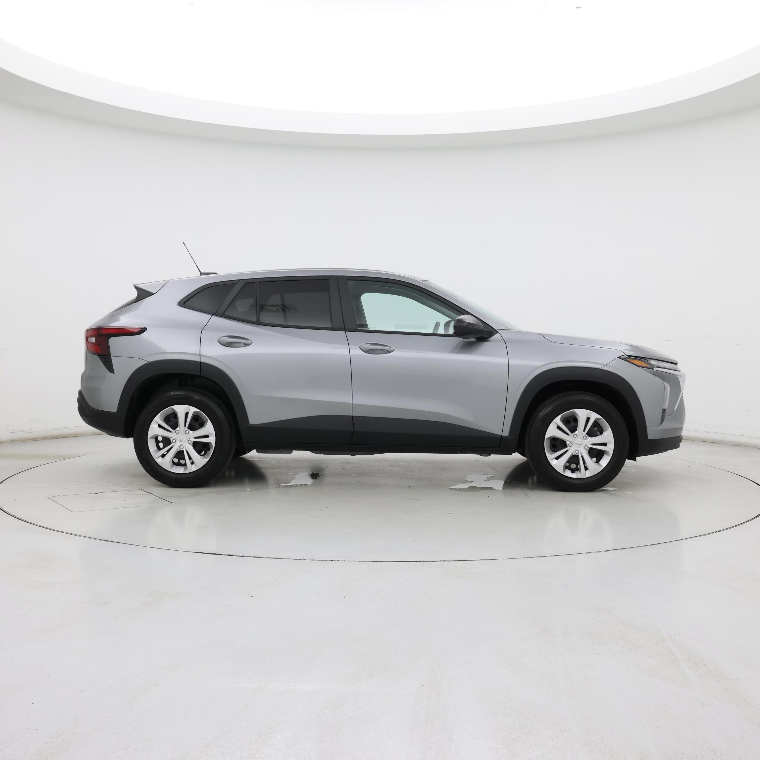 Thumbnail: 2024 Chevrolet Trax - 7