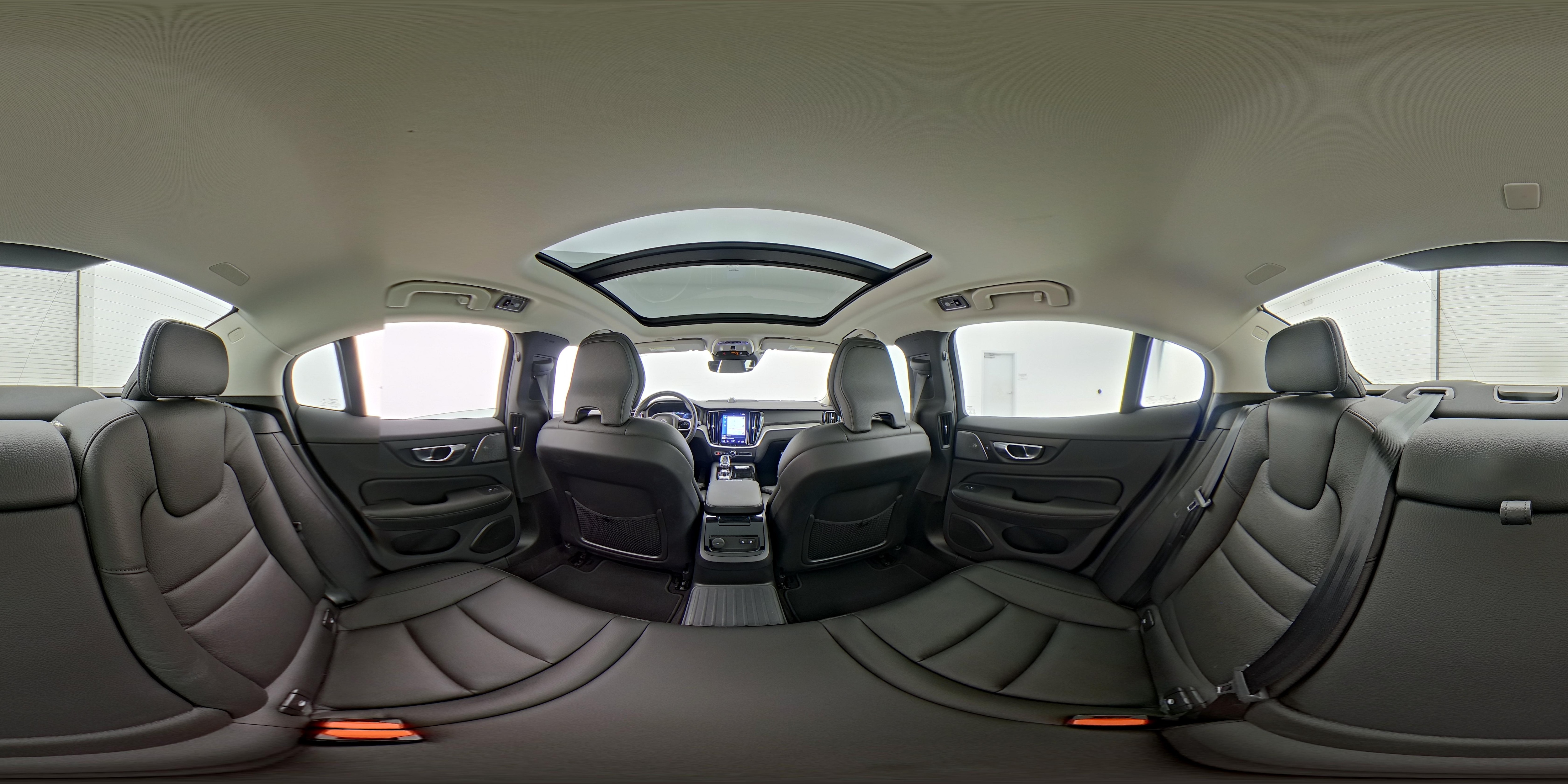 2022 Volvo S60 Inscription - Photo 29