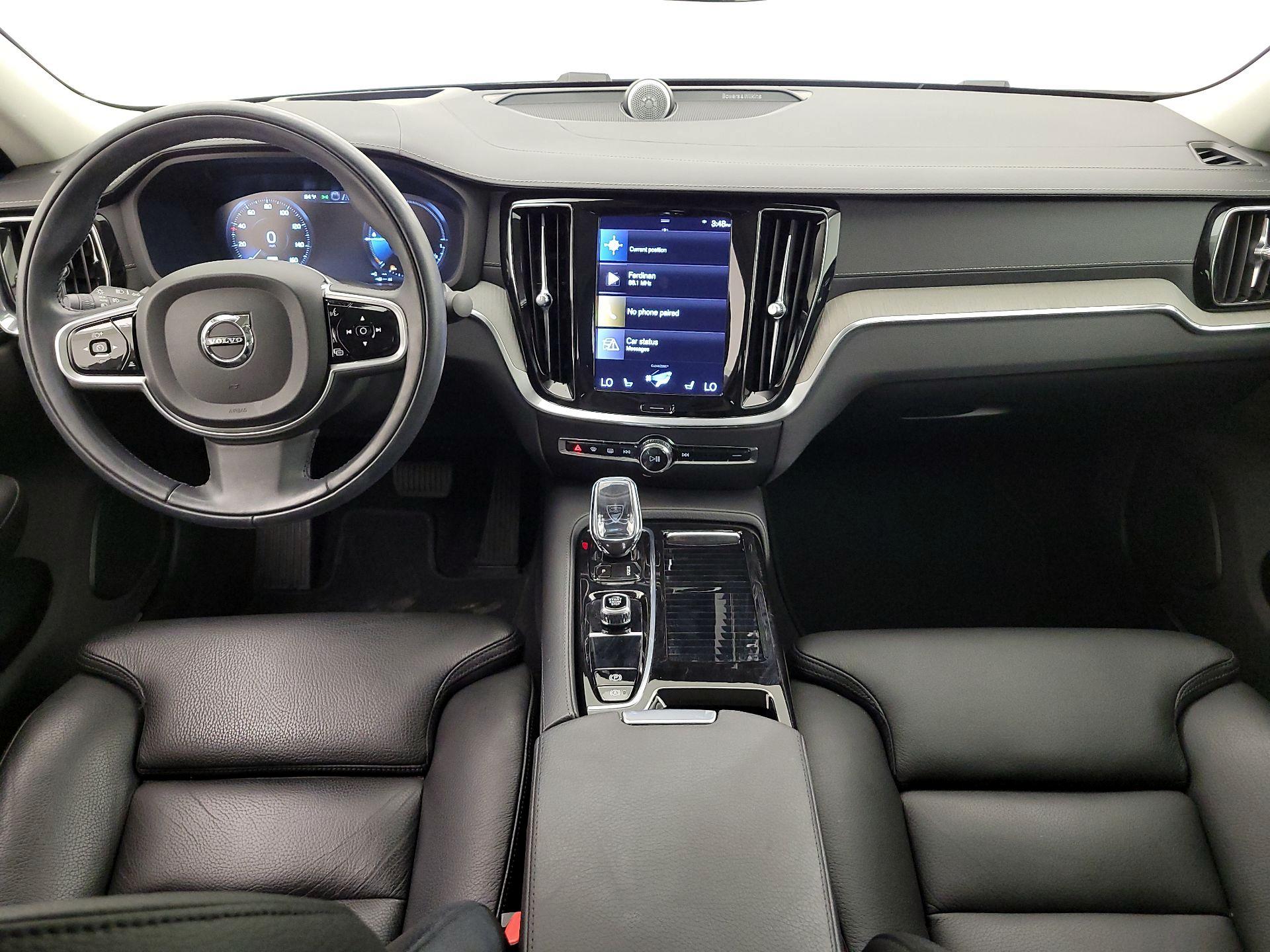 Thumbnail: 2022 Volvo S60 - 9