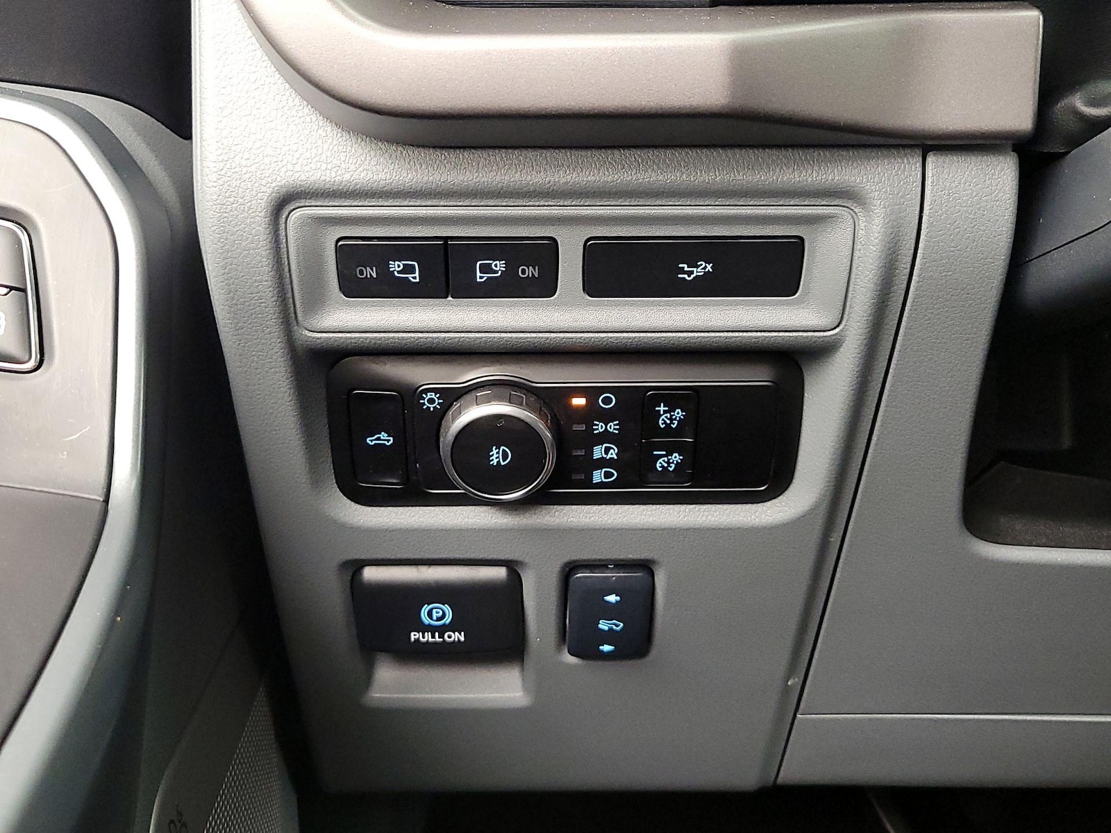 2024 Ford F-150 XLT - Photo 14