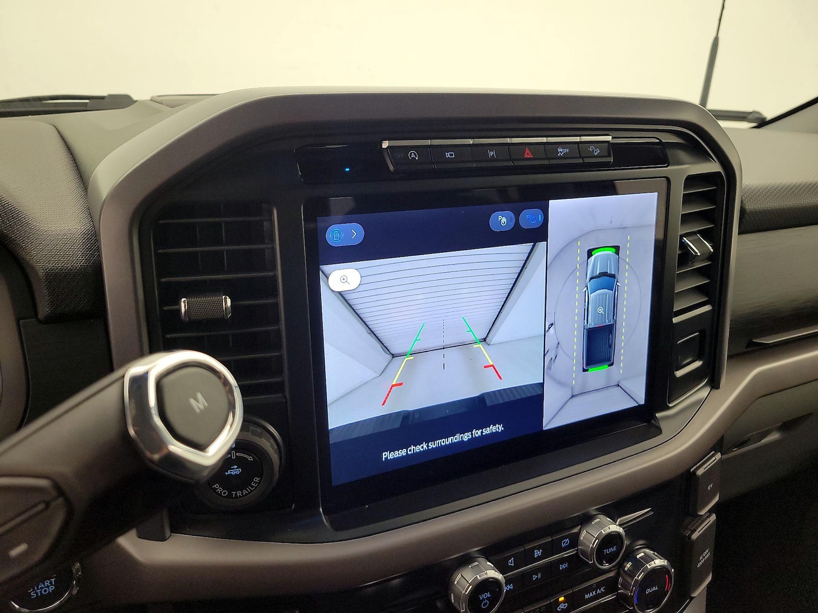 2024 Ford F-150 XLT - Photo 16