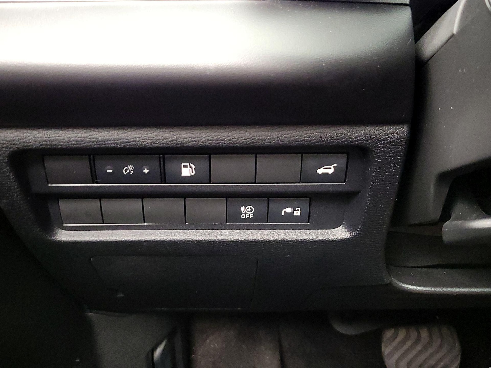 2023 Mitsubishi Outlander Plug-In Hybrid SE - Photo 14