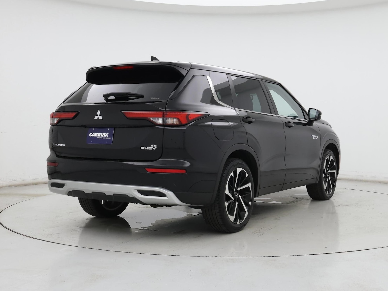 2023 Mitsubishi Outlander Plug-In Hybrid SE - Photo 9