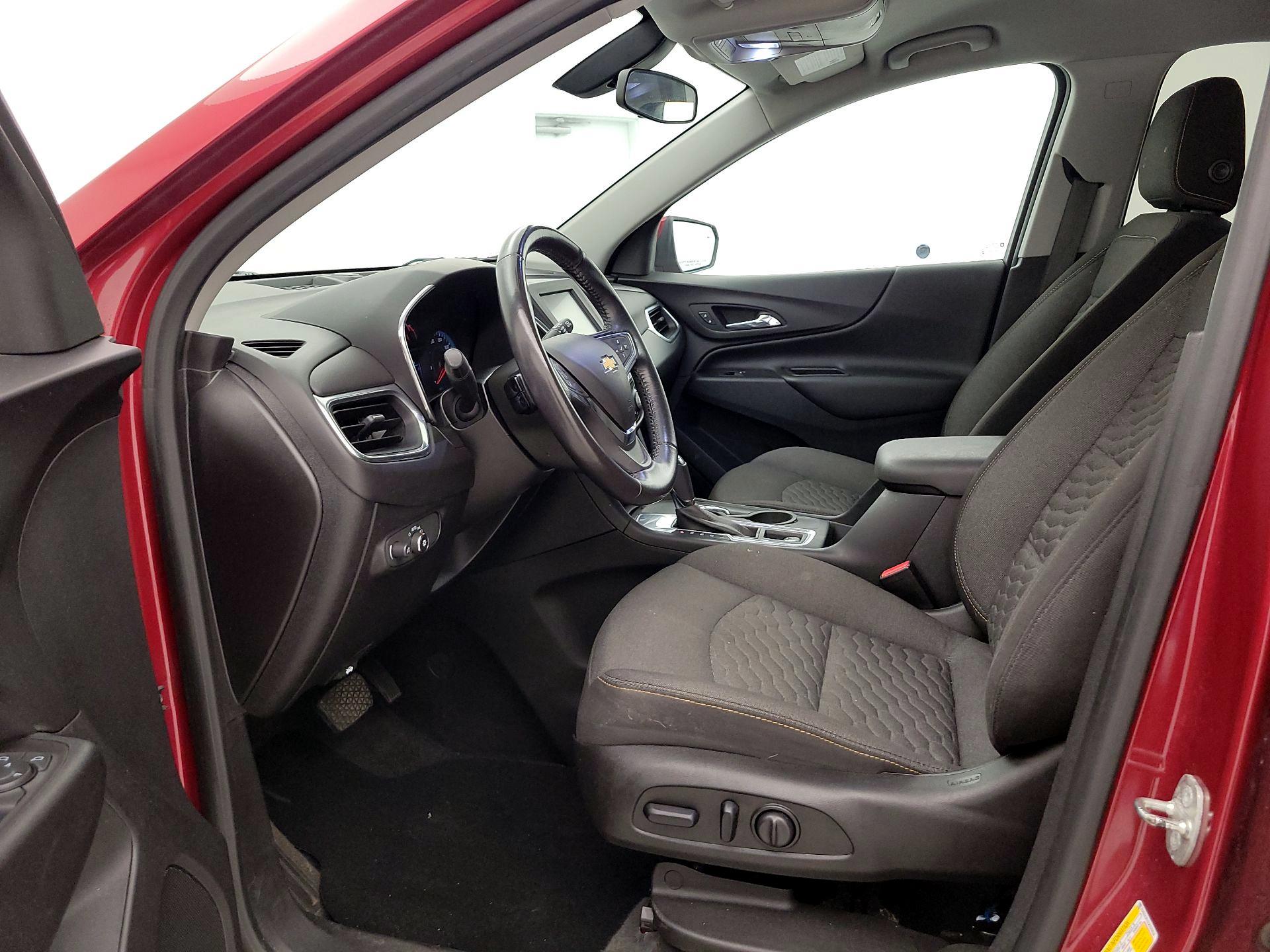 Thumbnail: 2018 Chevrolet Equinox - 11