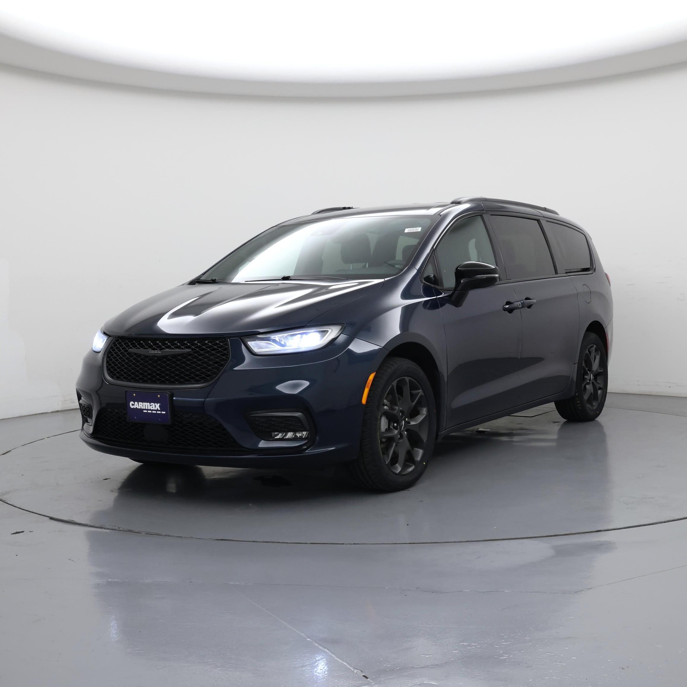 Thumbnail: 2024 Chrysler Pacifica - 4