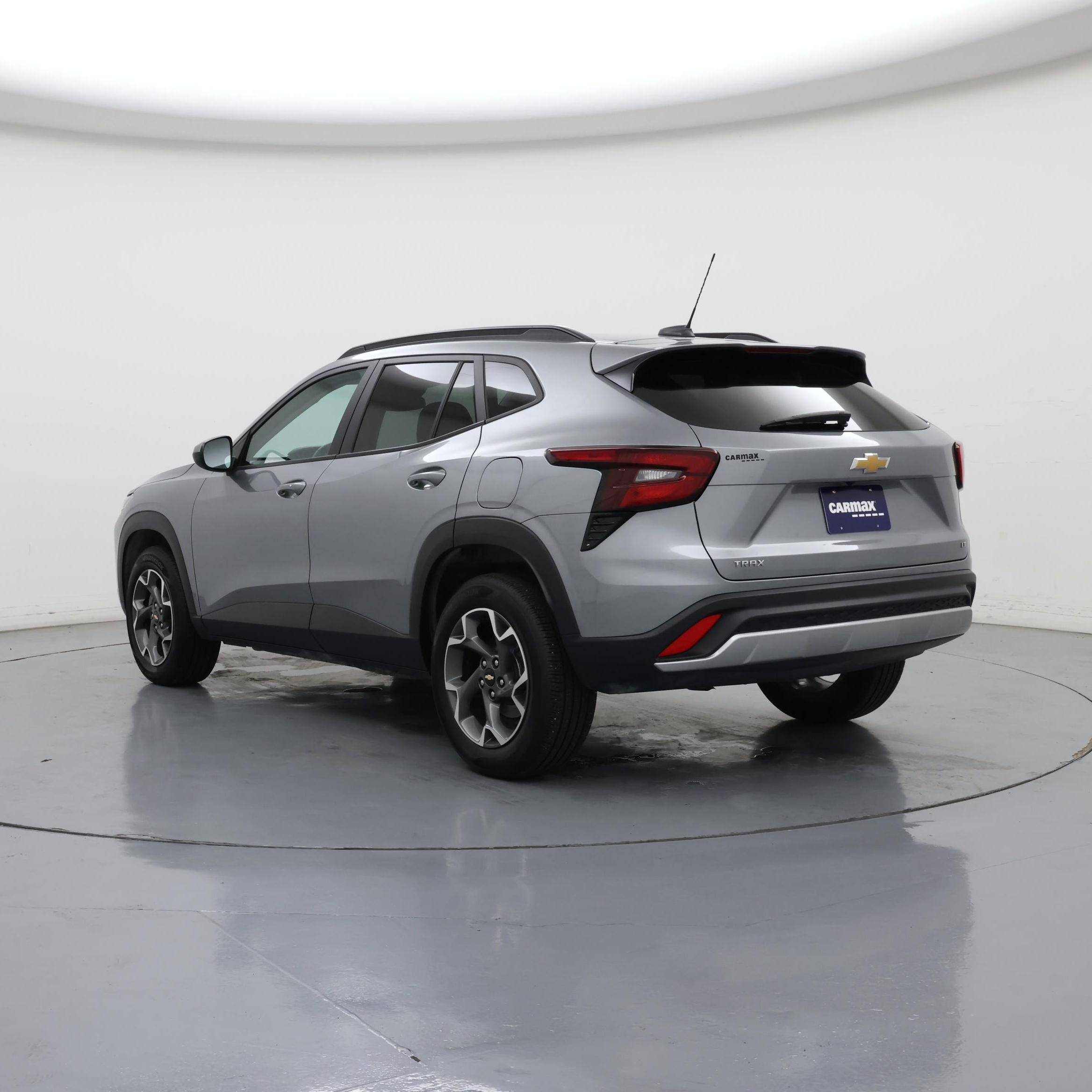 Thumbnail: 2024 Chevrolet Trax - 2