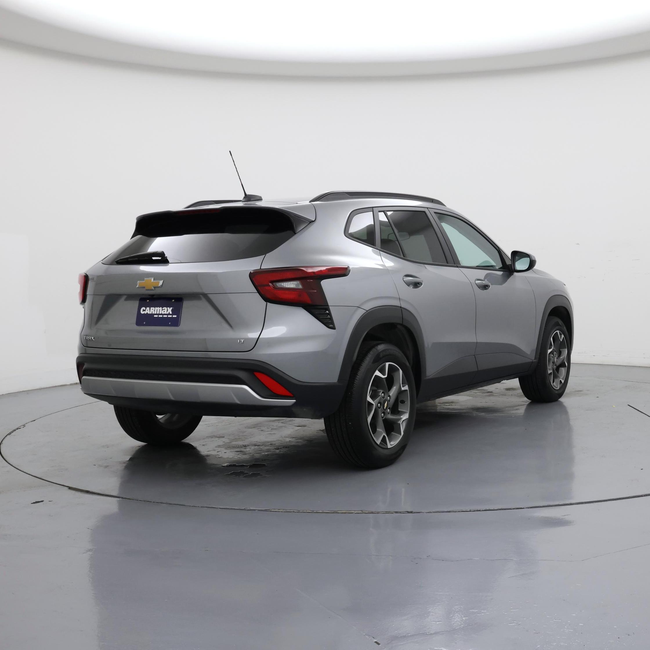 Thumbnail: 2024 Chevrolet Trax - 8