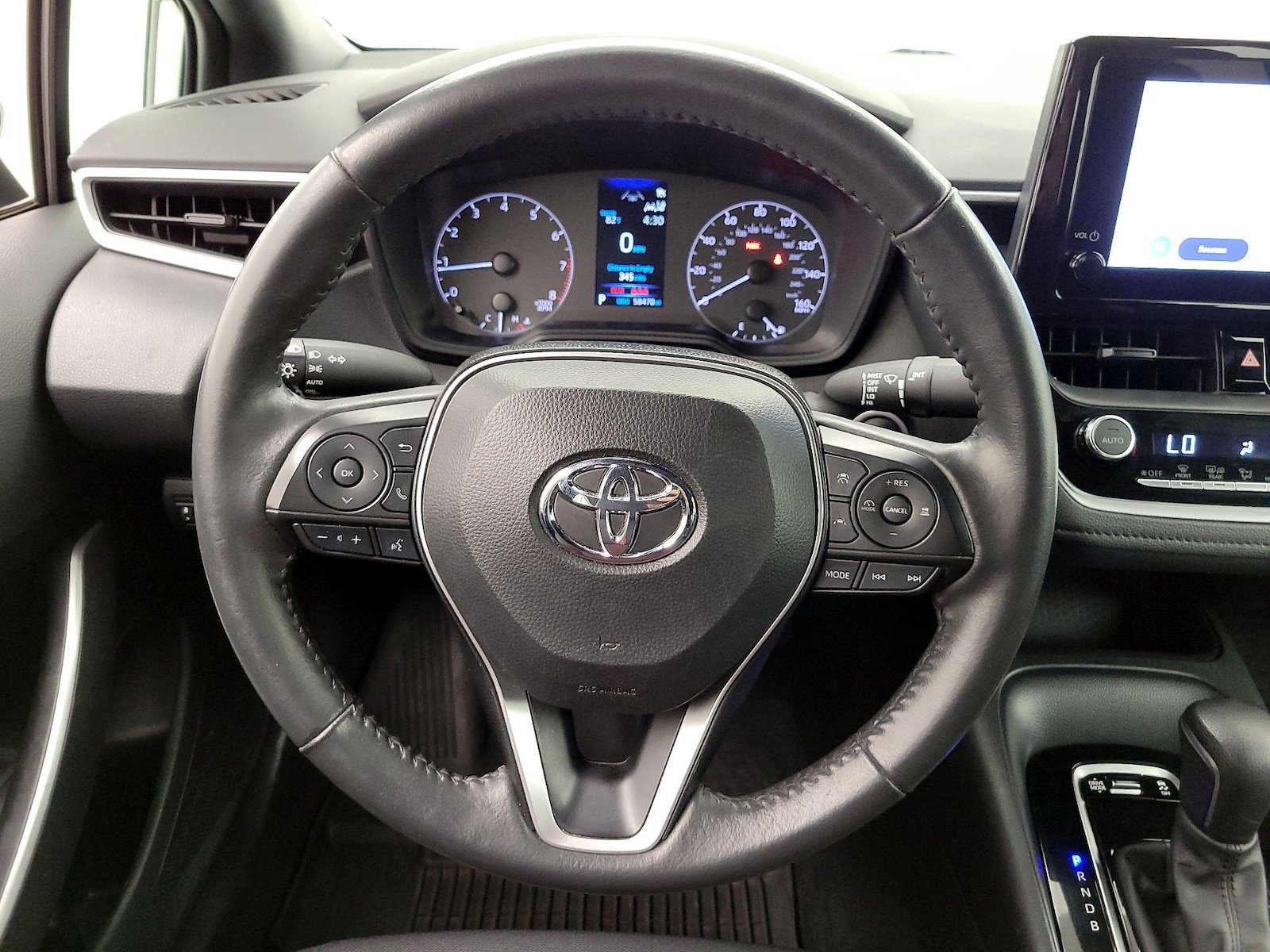 2024 Toyota Corolla SE - Photo 11