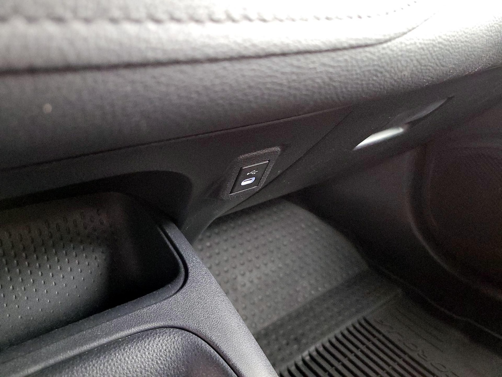2024 Toyota Corolla SE - Photo 20