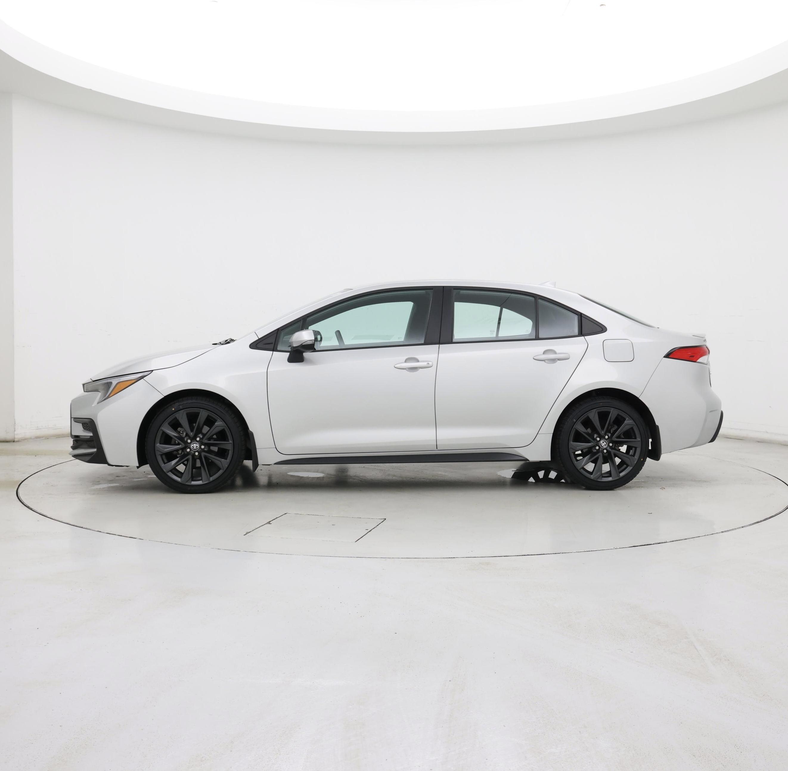 Thumbnail: 2024 Toyota Corolla - 3