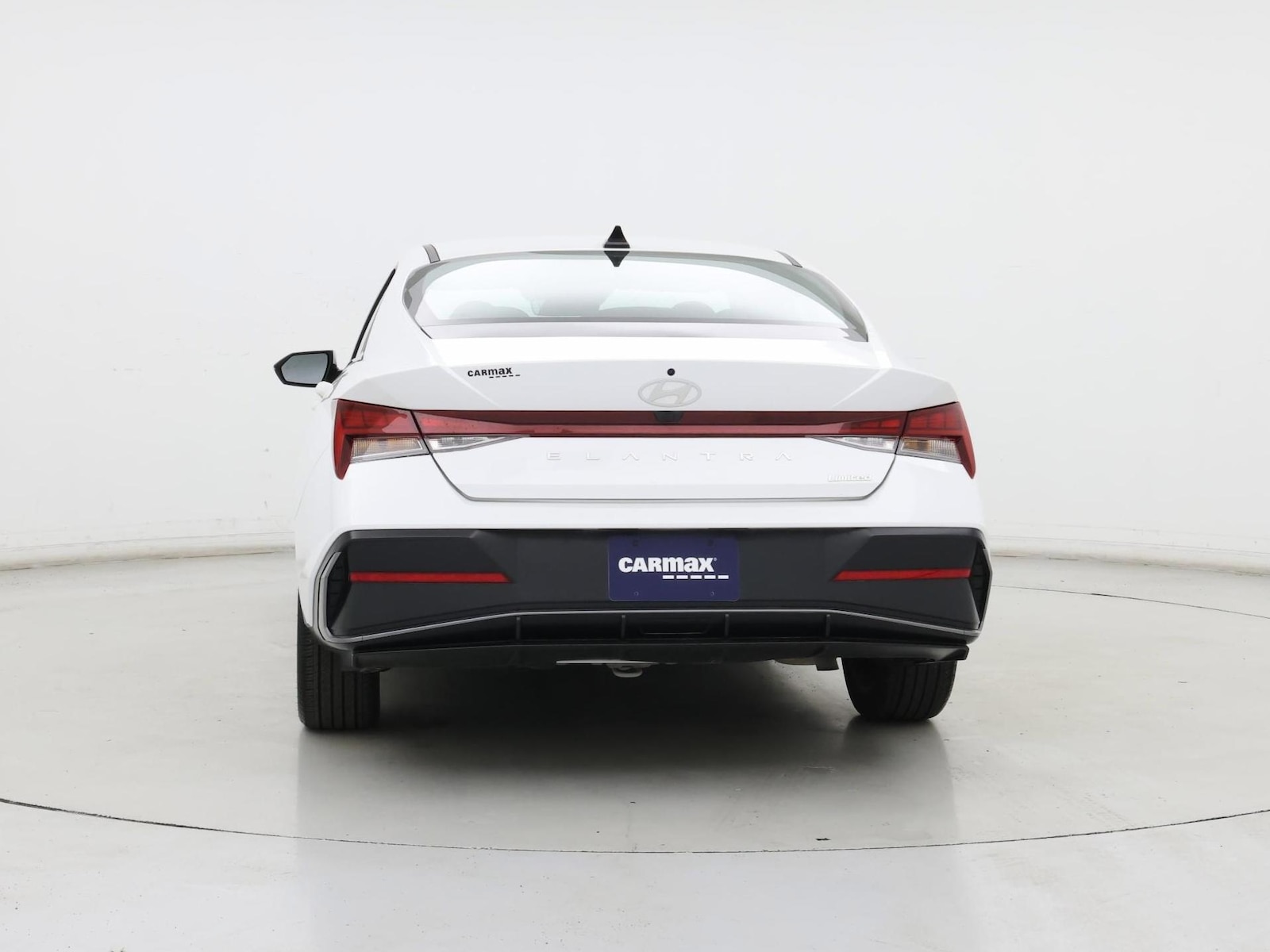 2025 Hyundai Elantra Limited - Photo 7