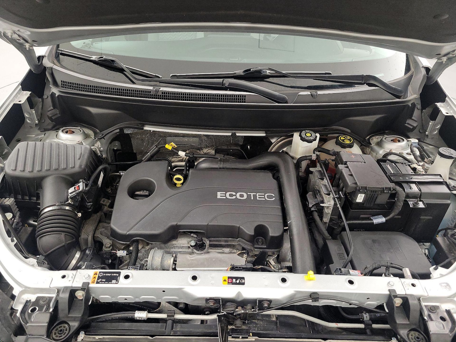2022 Chevrolet Equinox LT - Photo 24