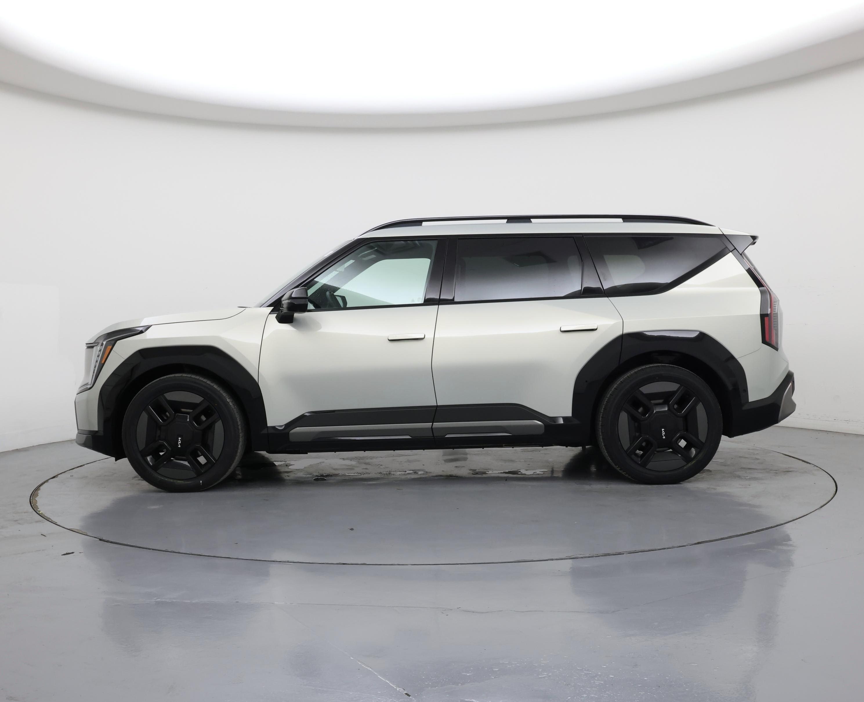 Thumbnail: 2024 Kia EV9 - 3