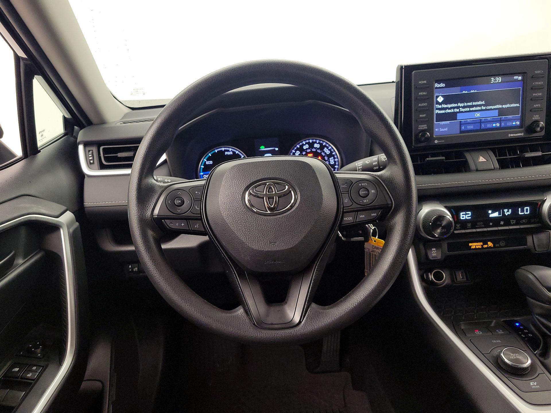 Thumbnail: 2022 Toyota RAV4 - 10