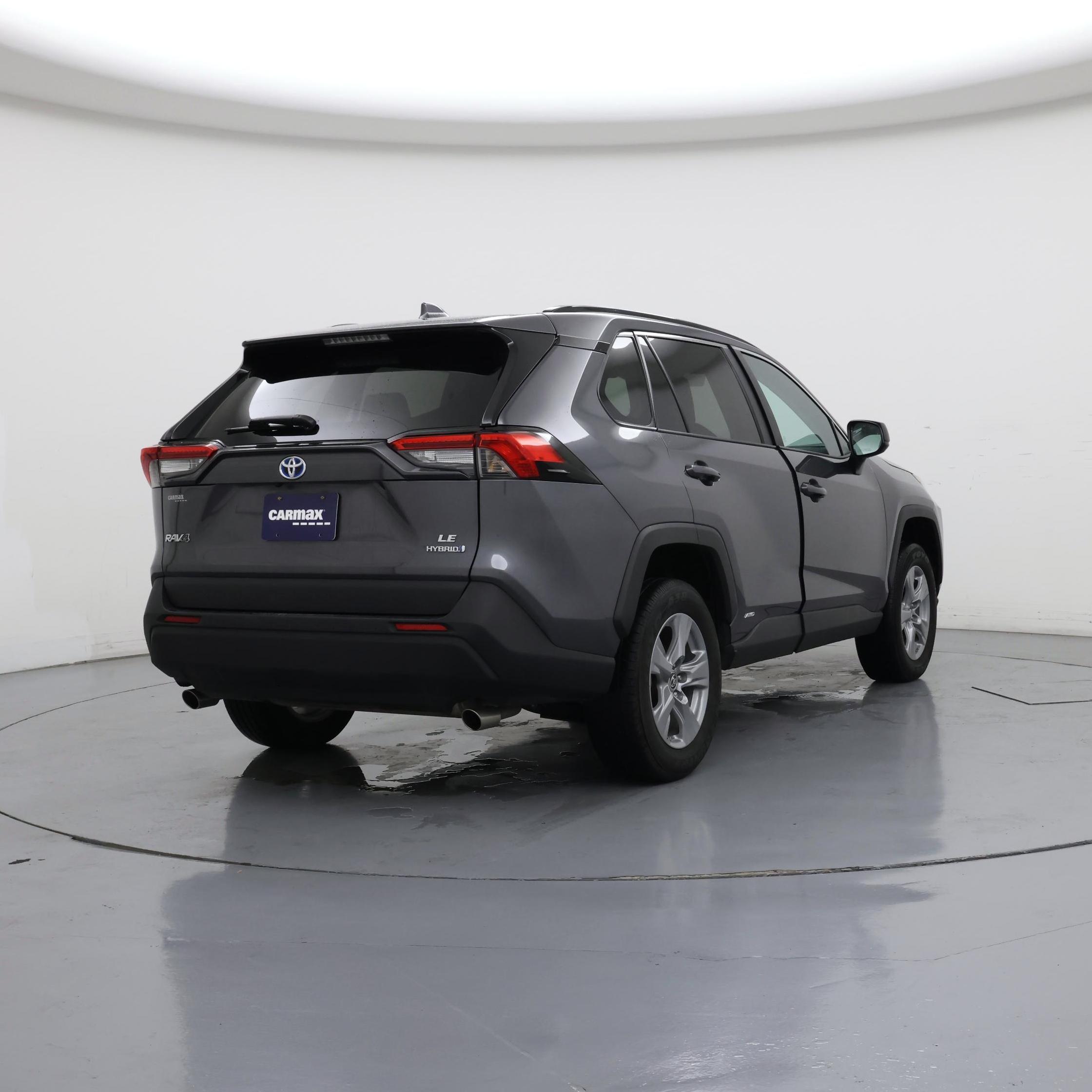 Thumbnail: 2022 Toyota RAV4 - 8