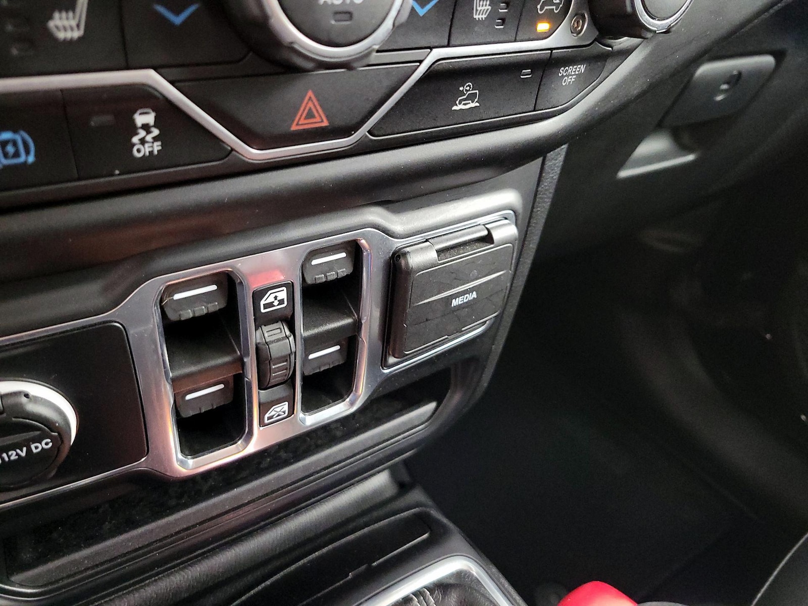 2023 Jeep Wrangler 4xe Sahara 4XE - Photo 20