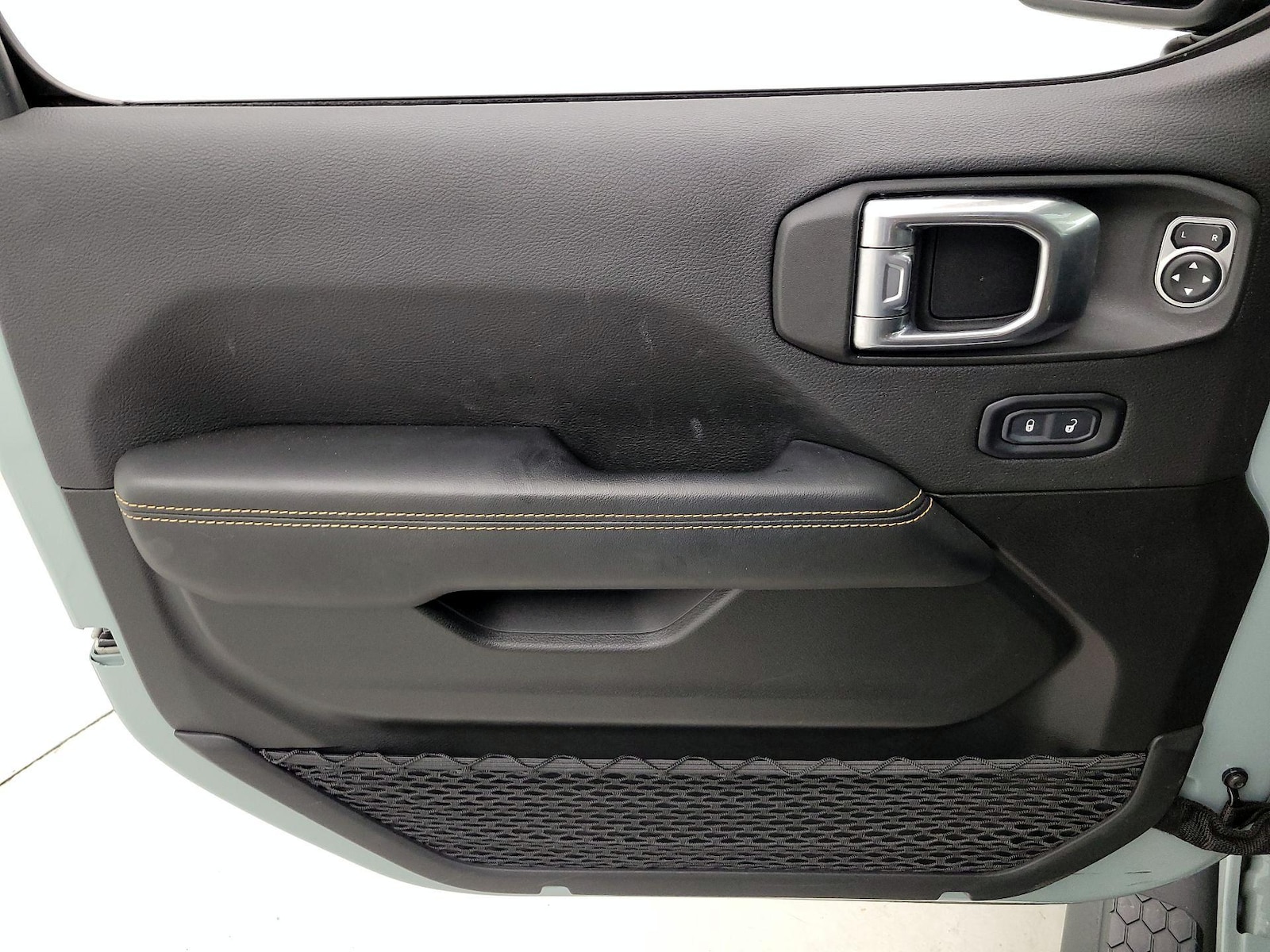 2024 Jeep Wrangler 4xe Sahara 4XE - Photo 13