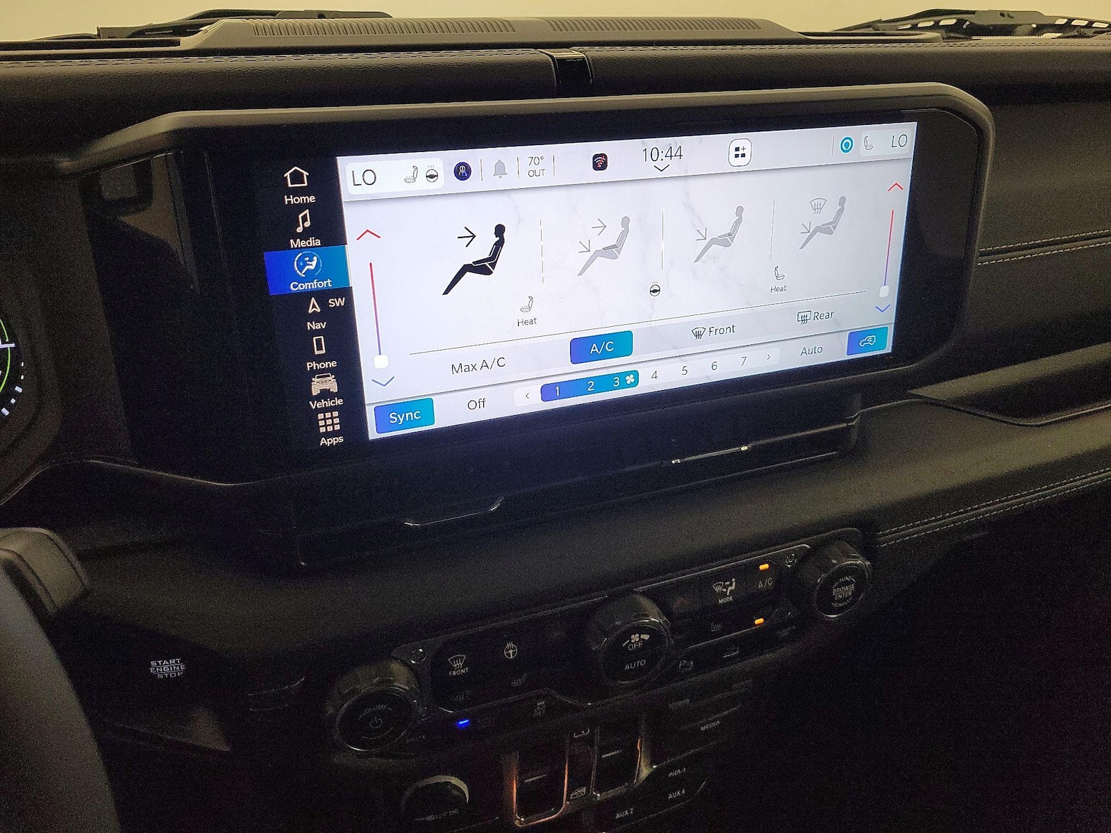 2024 Jeep Wrangler 4xe Sahara 4XE - Photo 18