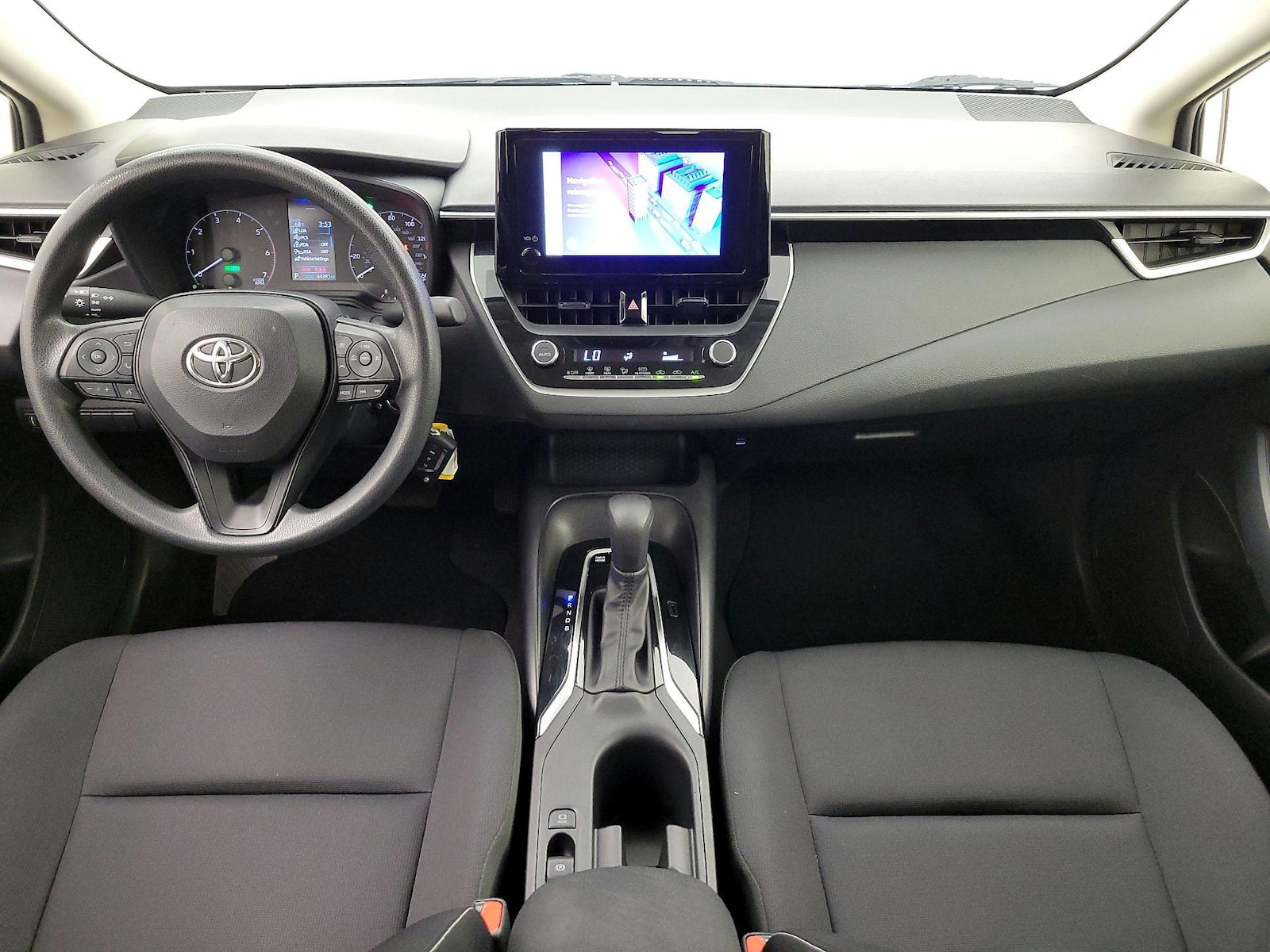 2024 Toyota Corolla LE - Photo 10
