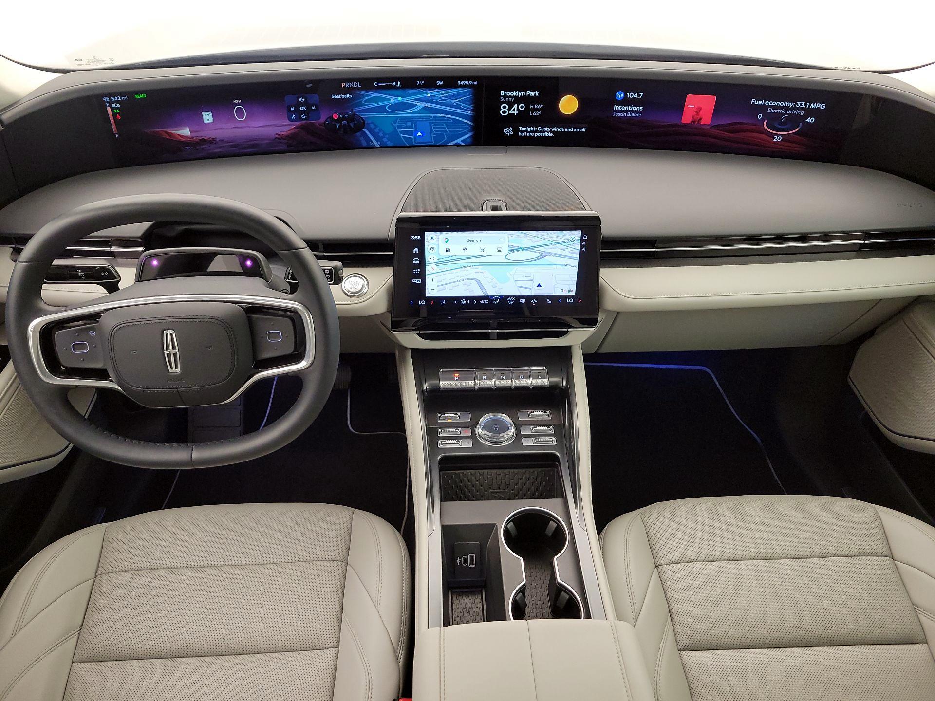 Thumbnail: 2026 Lincoln Nautilus - 9
