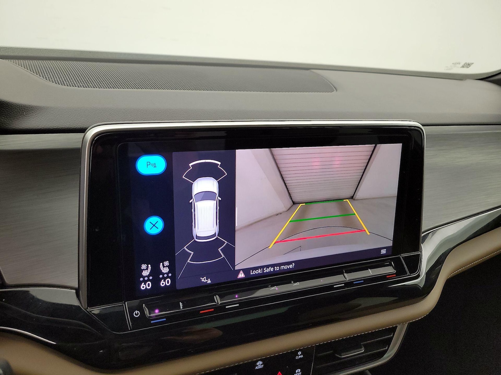 2025 Volkswagen Atlas Cross Sport SE w/Tech - Photo 16