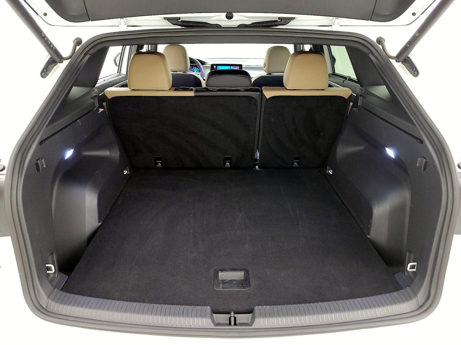 2025 Volkswagen Atlas Cross Sport SE w/Tech - Photo 23