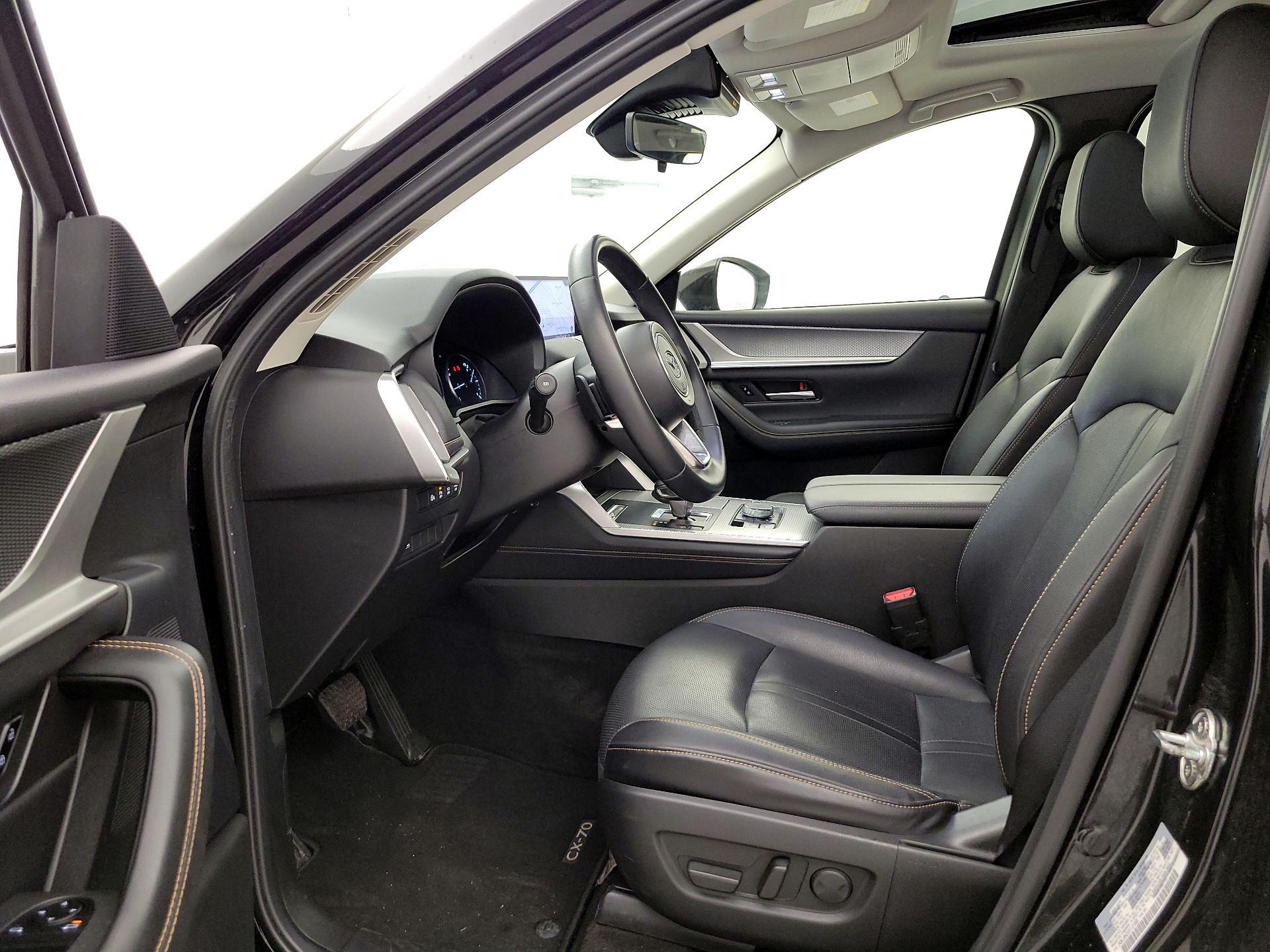 Thumbnail: 2025 Mazda CX-70 - 11