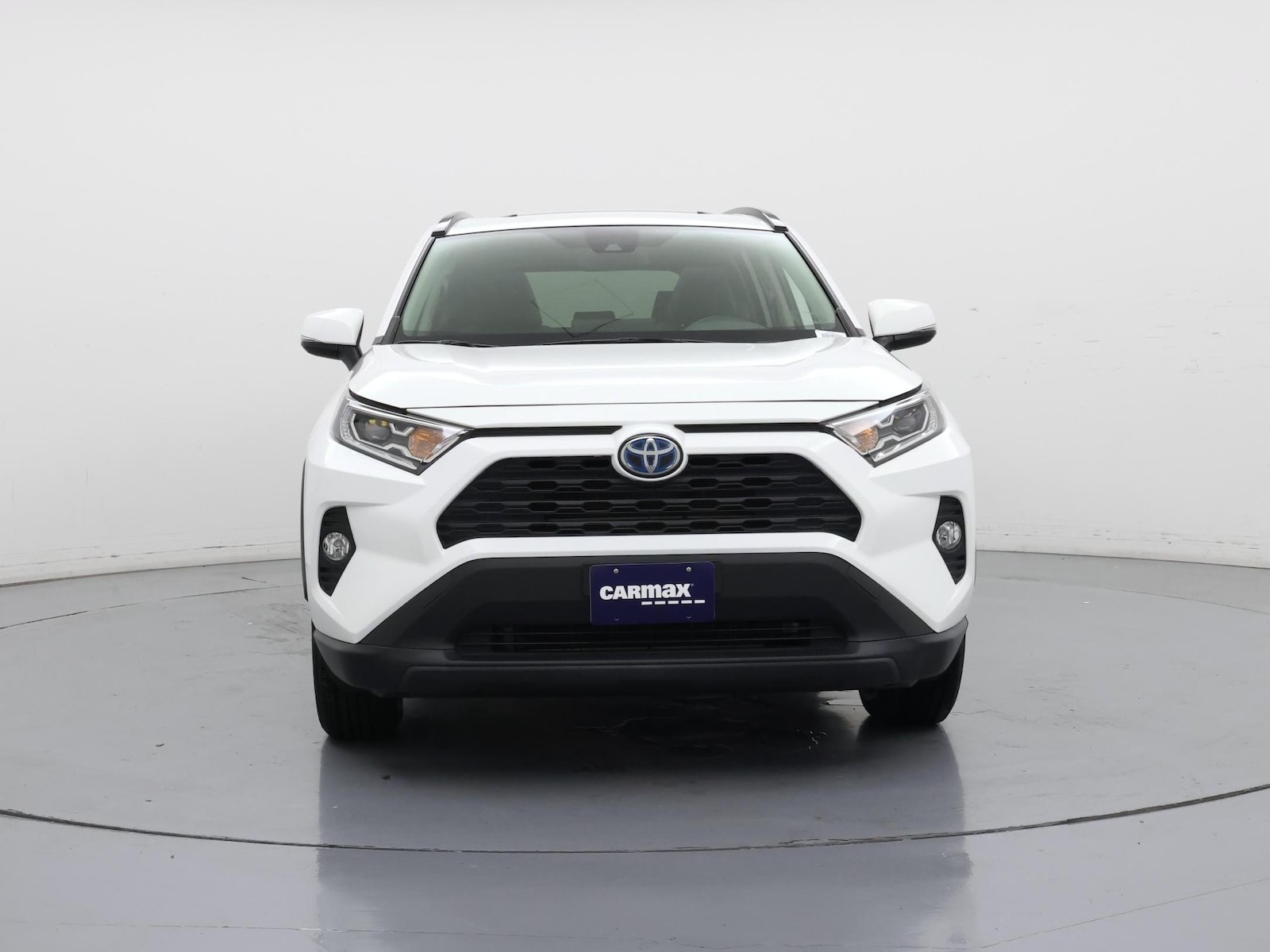 2021 Toyota RAV4 XLE - Photo 6