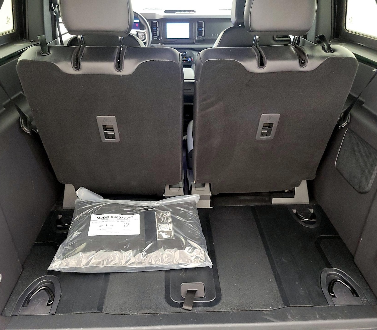 Trunk/Cargo (Seats Up)