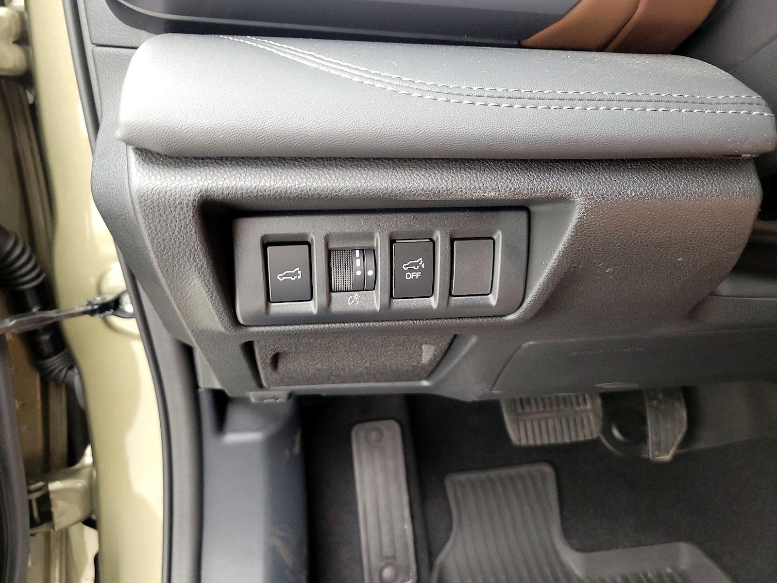 2024 Subaru Outback Touring - Photo 14