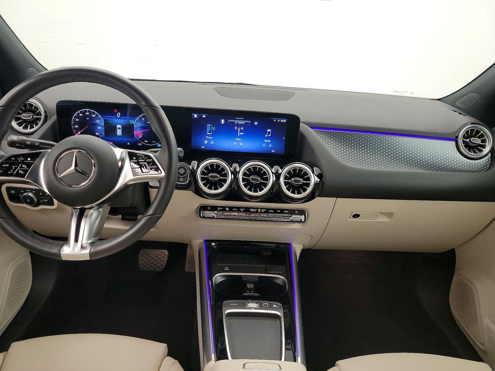 2025 Mercedes-Benz GLA GLA250 - Photo 10