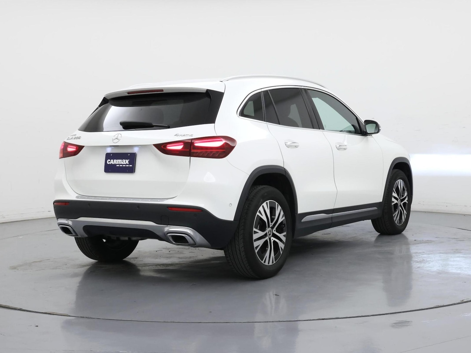 2025 Mercedes-Benz GLA GLA250 - Photo 9