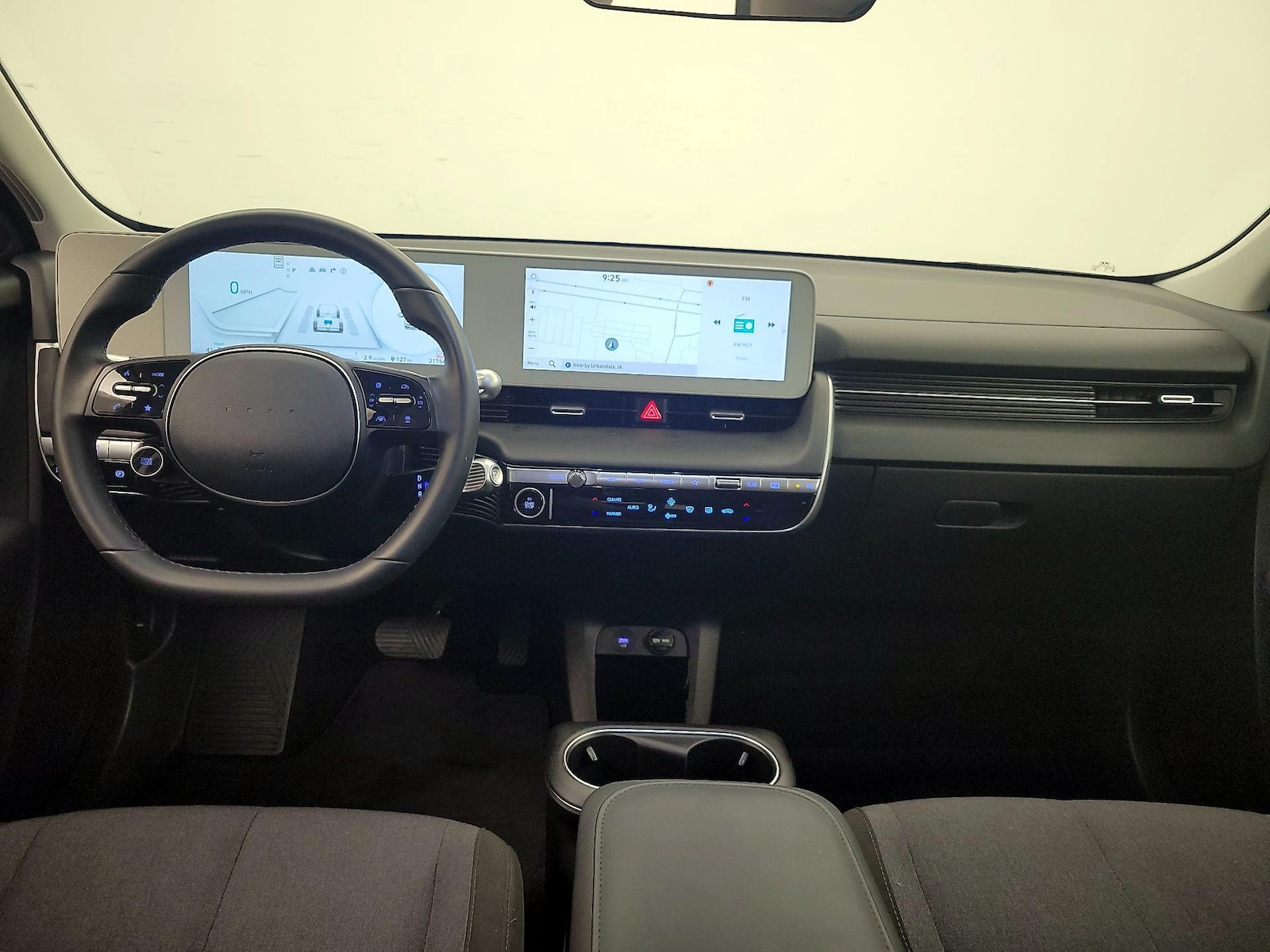 2024 Hyundai IONIQ 5 SE - Photo 10
