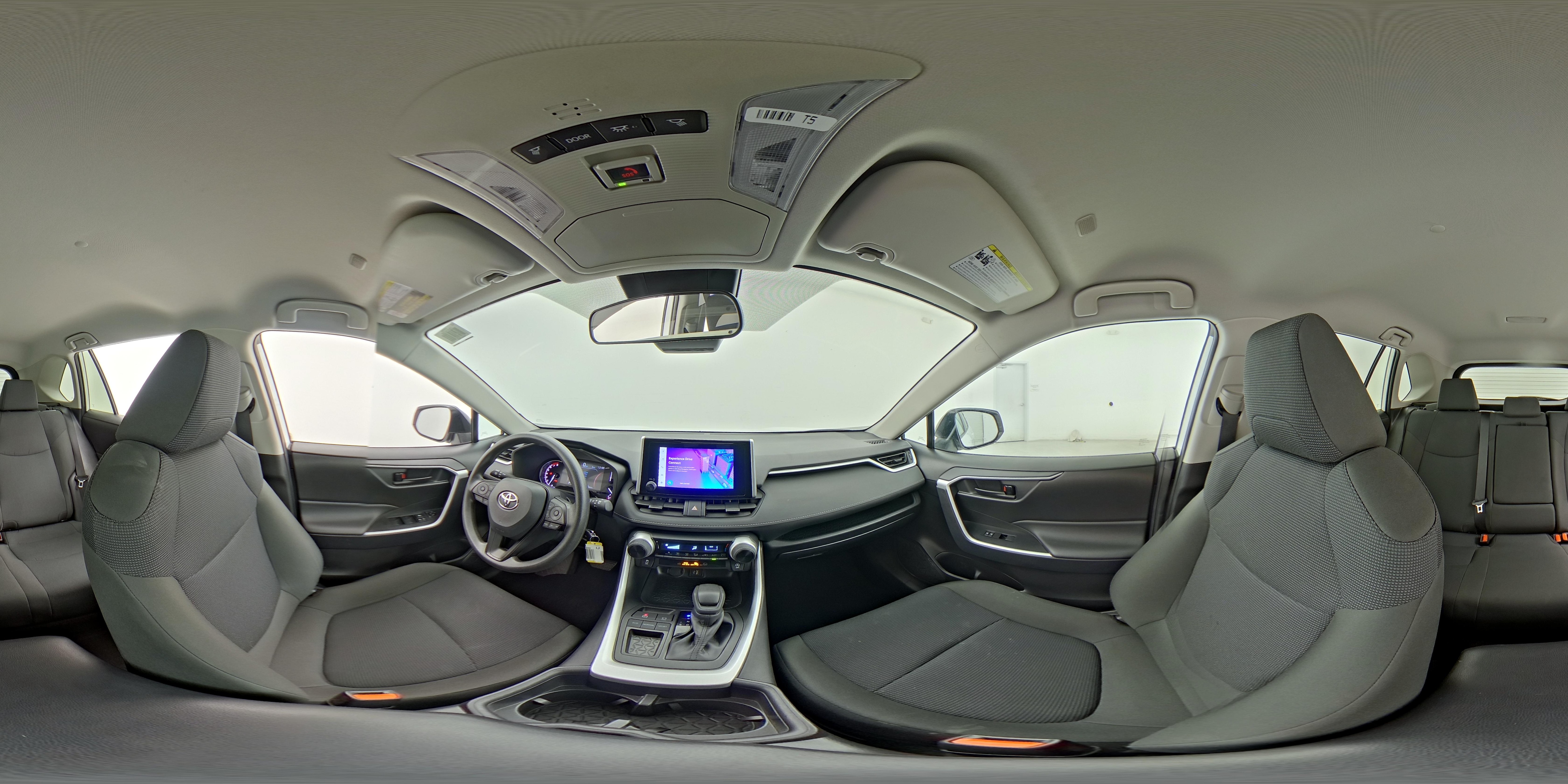 2025 Toyota RAV4 LE - Photo 25