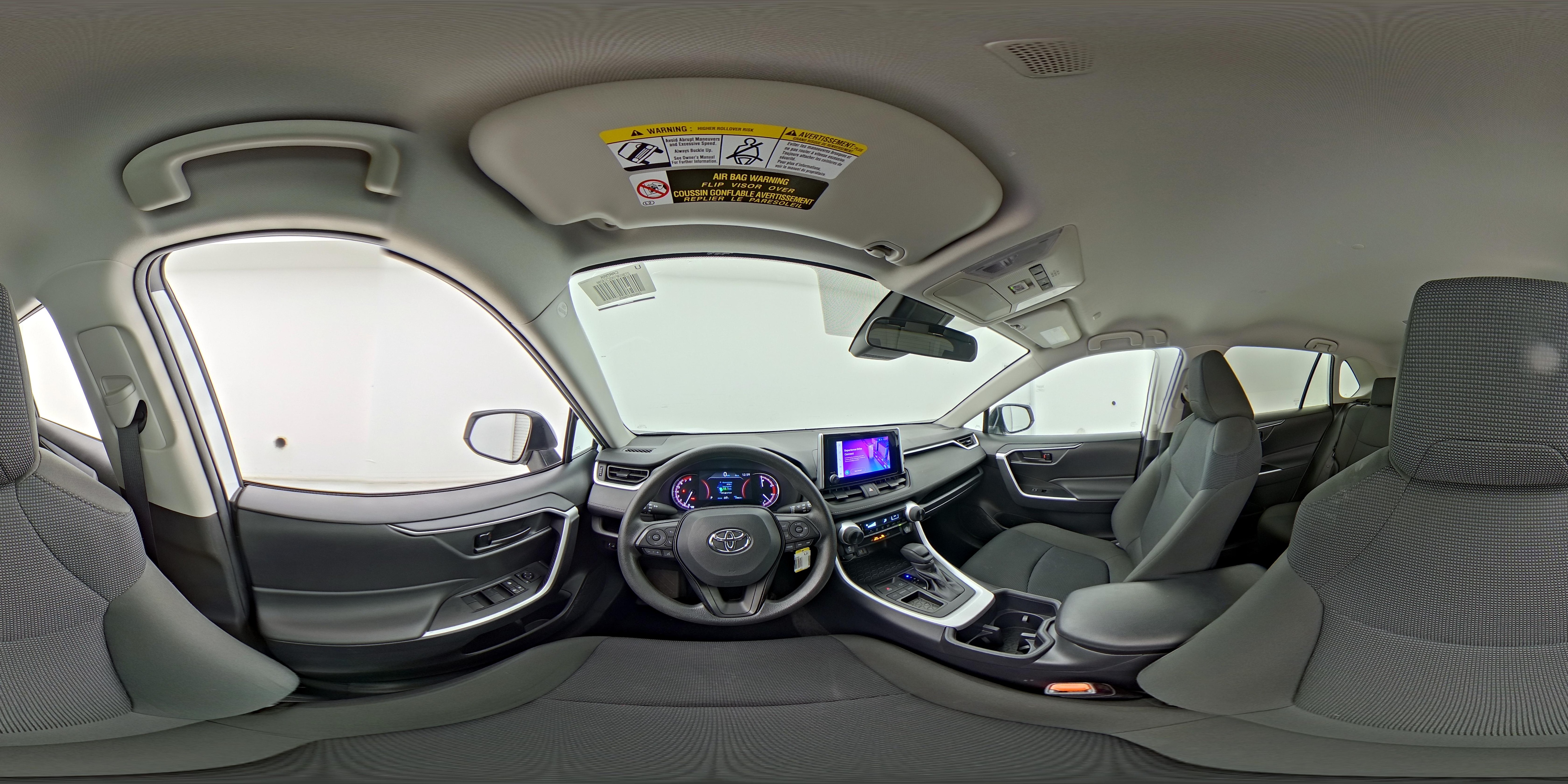 2025 Toyota RAV4 LE - Photo 27