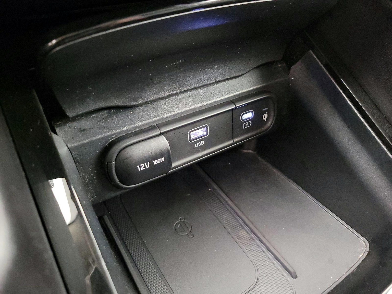 2025 Kia Telluride S - Photo 20