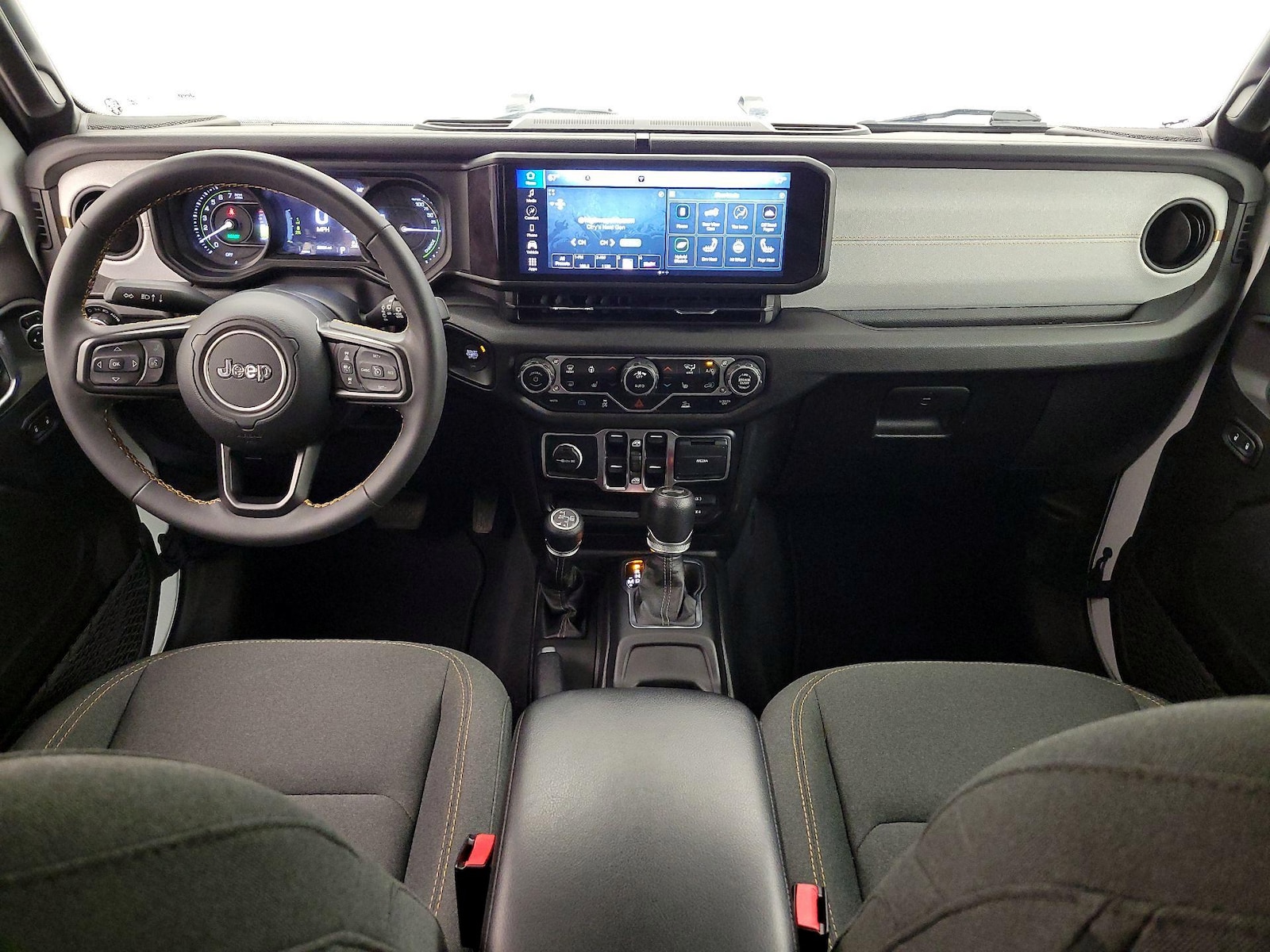 Apple CarPlay® & Android Auto™