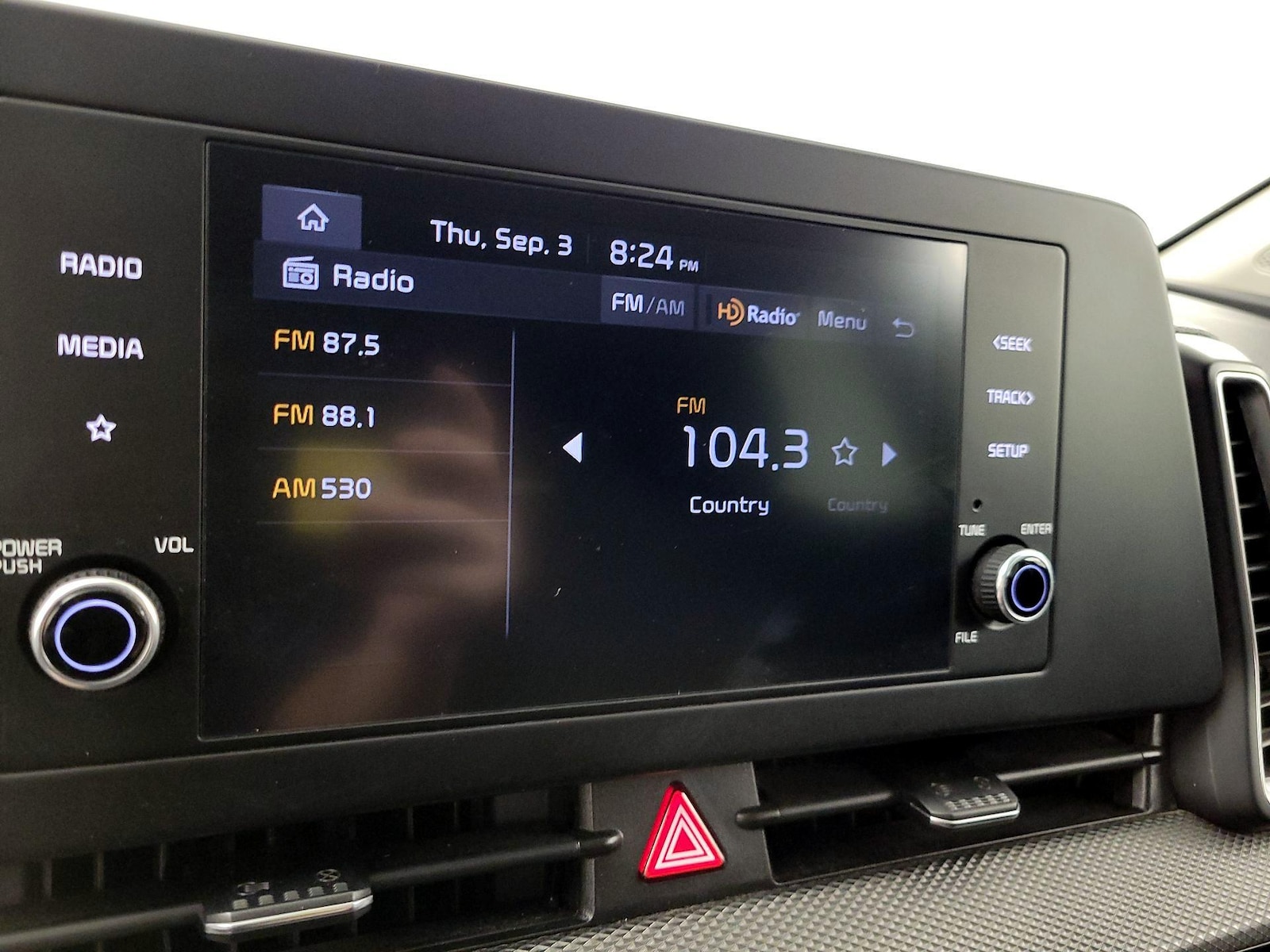 2023 Kia Sportage LX - Photo 16