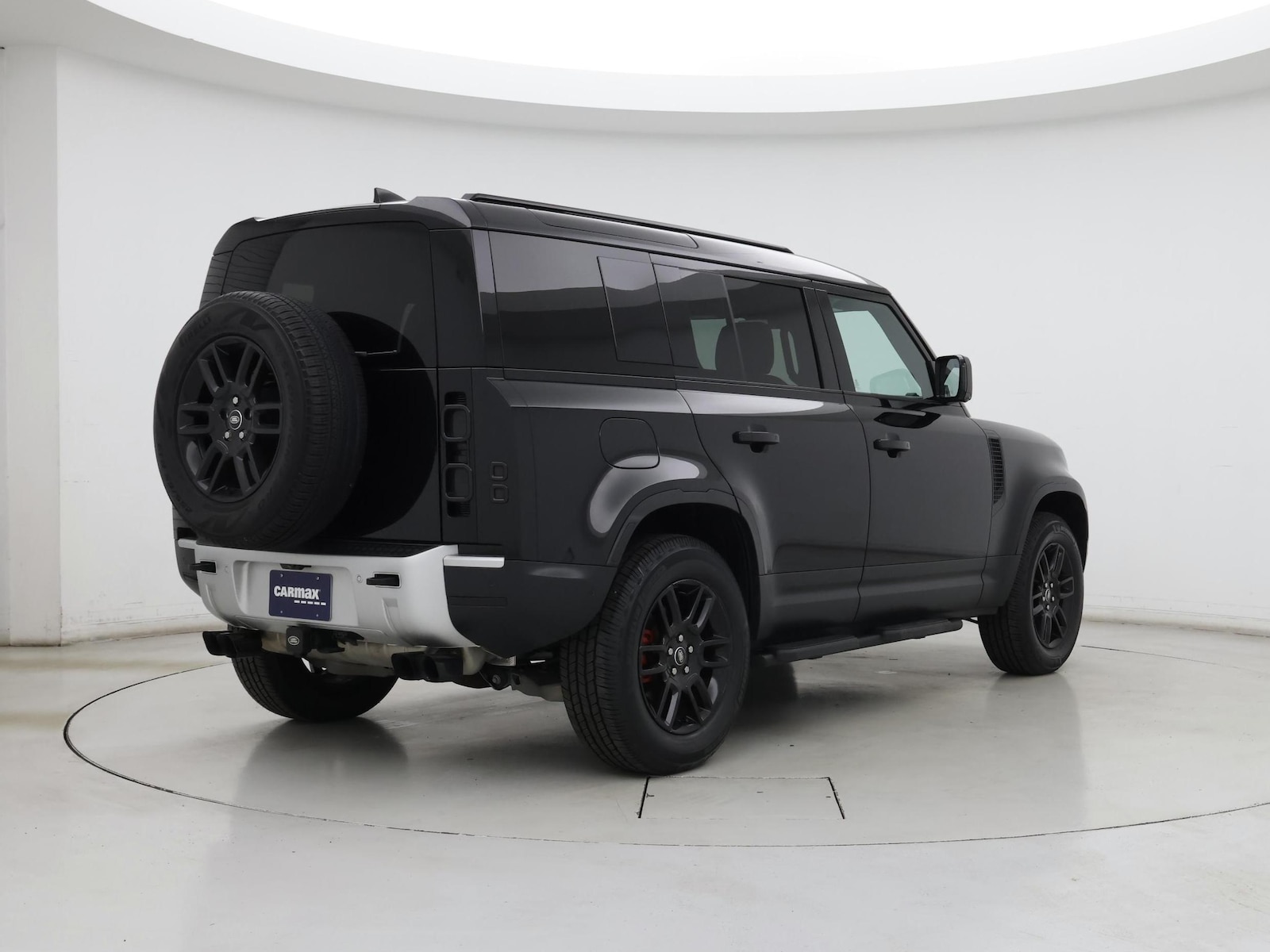2025 Land Rover Defender S - Photo 9